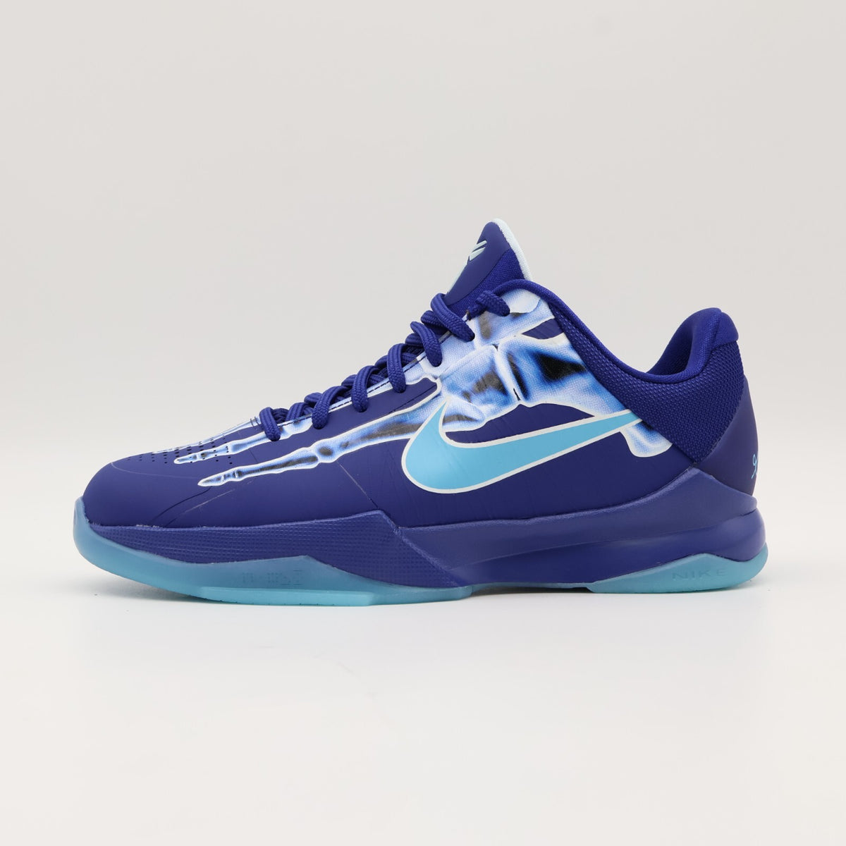 HM9522-400 Nike GS Kobe 5 Protro Deep Royal Blue