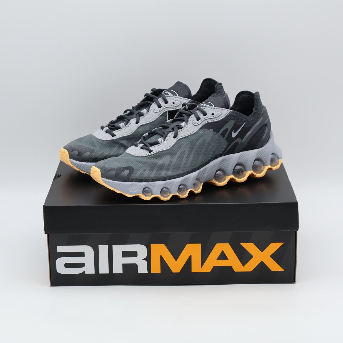 IO4479-001 Nike Air Max DN8 Wolf Grey Anthracite (Men's)