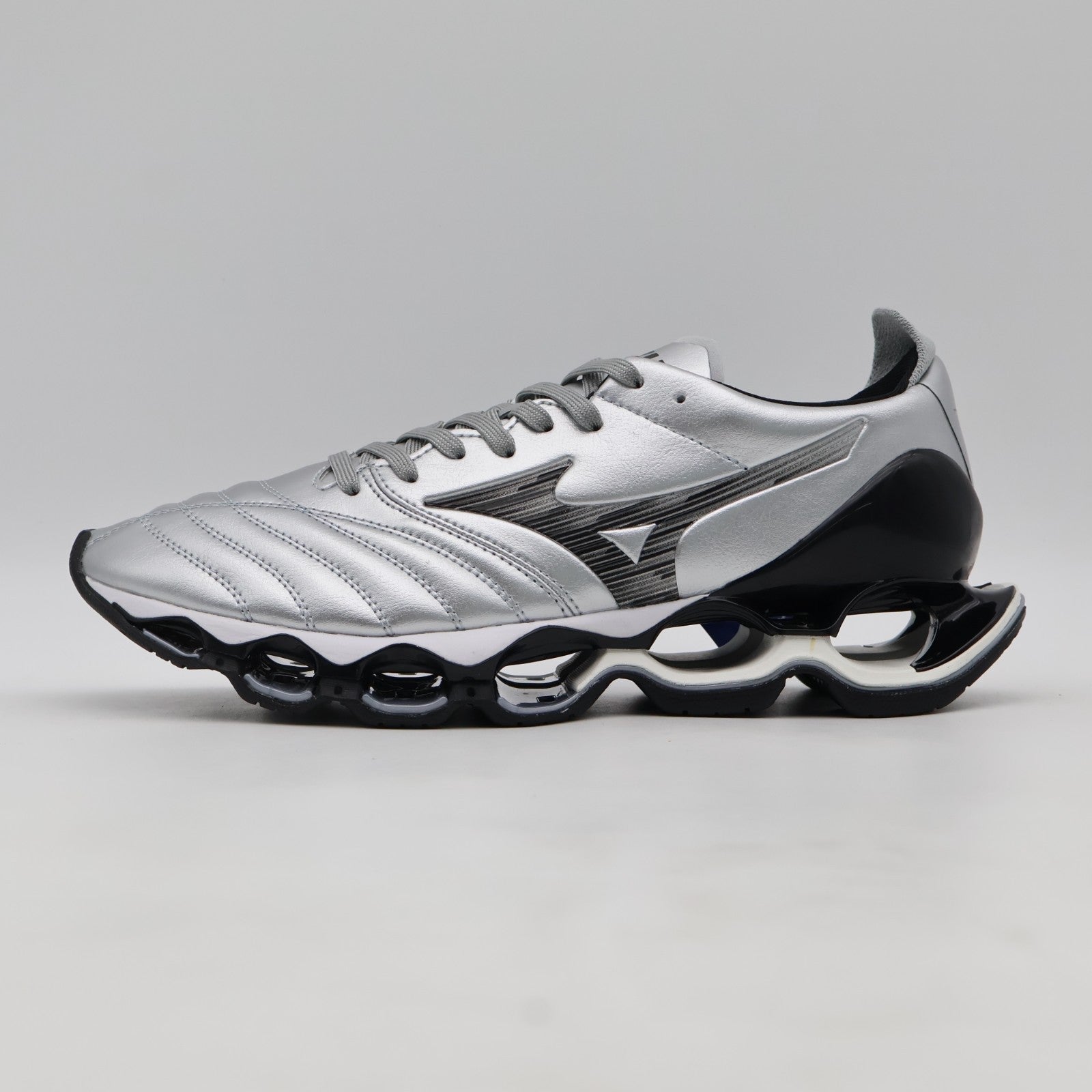 D1GA255103 Mizuno Wave Prophecy Morelia Neo Silver (Men's)