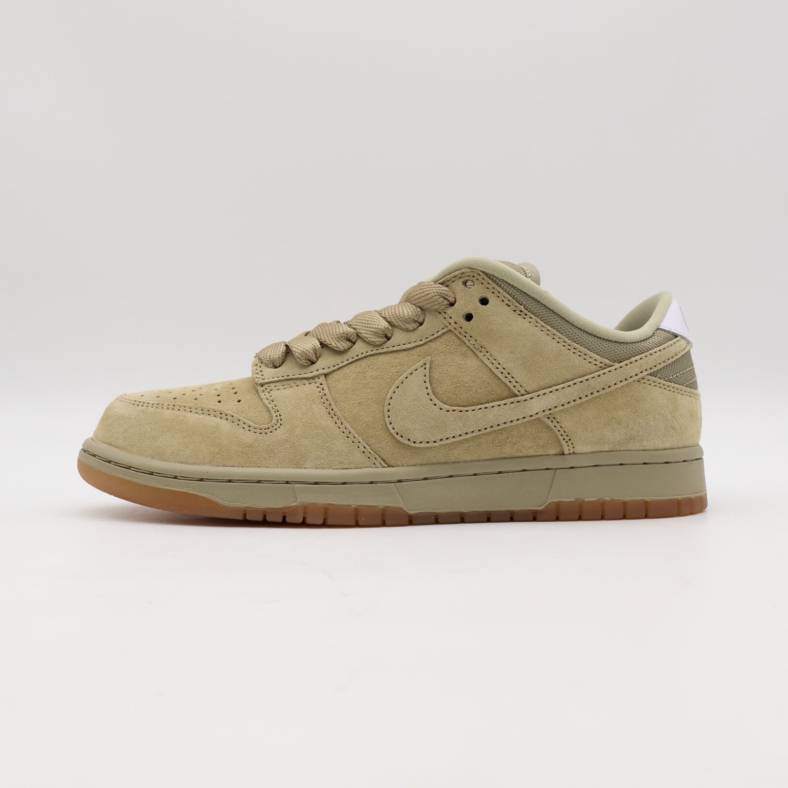 HJ0367-200 Nike SB Dunk Low Pro B Parachute Beige (Men's)