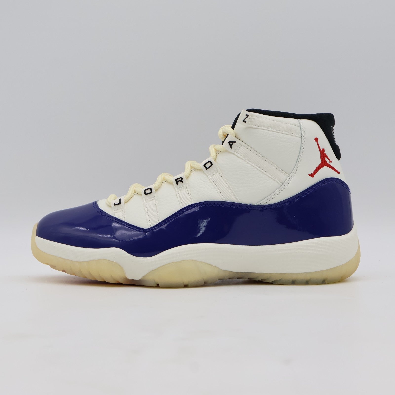IH0296-400 Nike Air Jordan 11 Retro Rare Air (Men's)