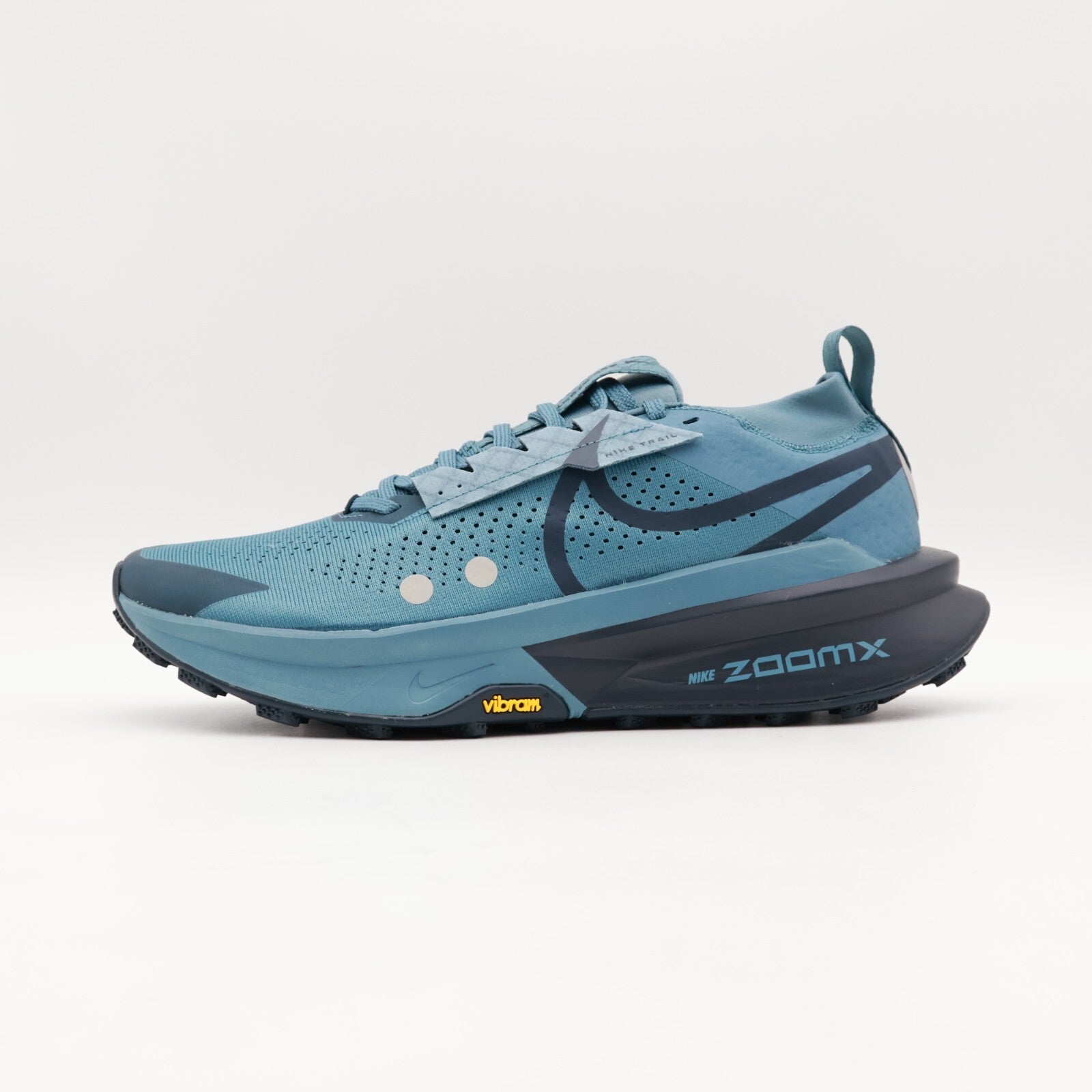 FD5190-006 Nike Zegama Trail 2 Smokey Blue Metallic Platinum Armory Navy (Men's)
