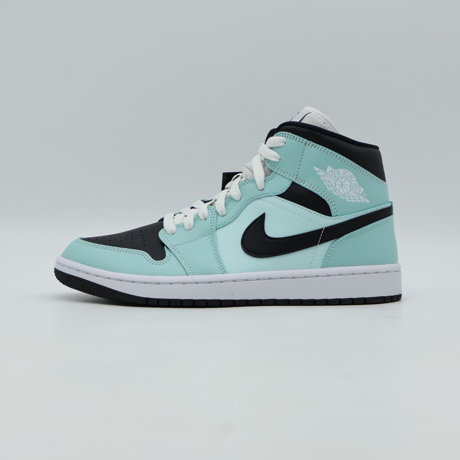 BQ6472-300 Nike Air Jordan 1 Mid "Aqua Blue" (Women's)
