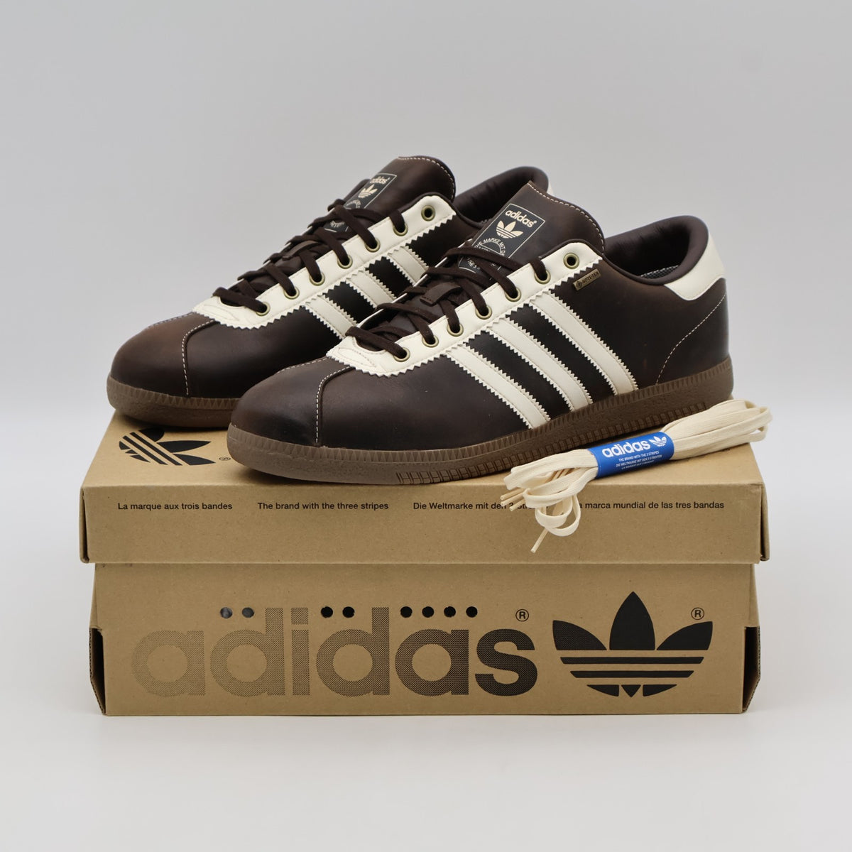 IF3800 adidas Originals Bern GORE-TEX Dark Brown Cream White Wonder (Men's)