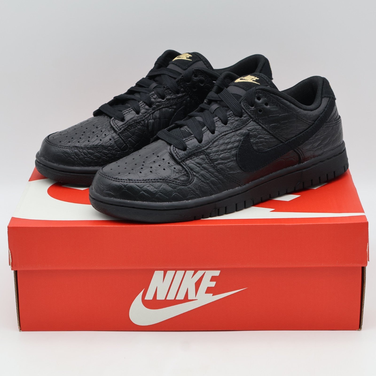HV4388-001 Nike Dunk Low Crocodile Black (Women's)