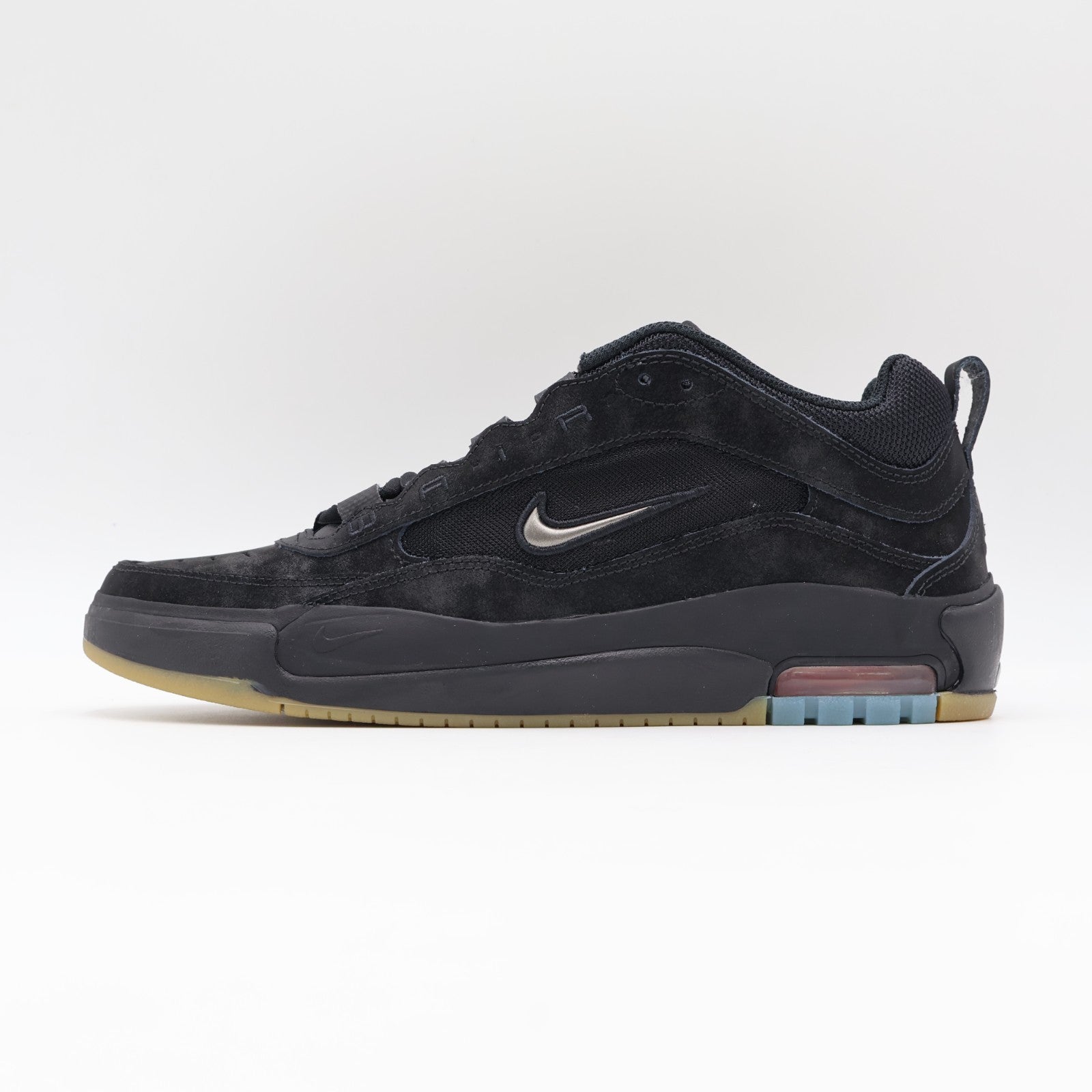 IR1887-001 Nike SB Air Max Ishod Triple Black (Men's)