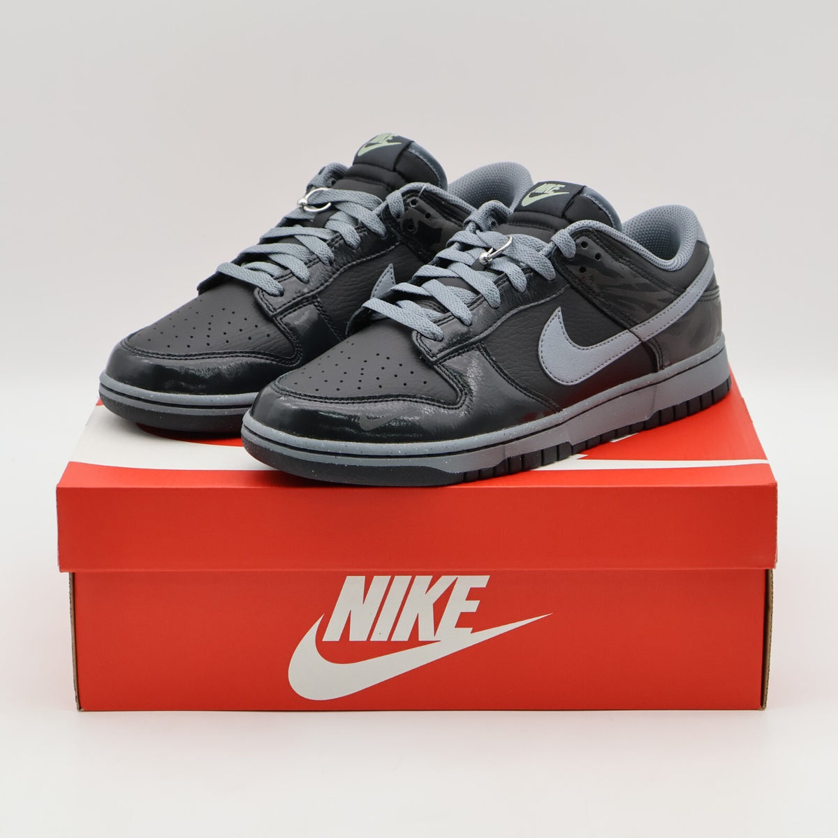 FZ3053-001 Nike Dunk Low Retro Berlin Black and Off Noir (Men's)