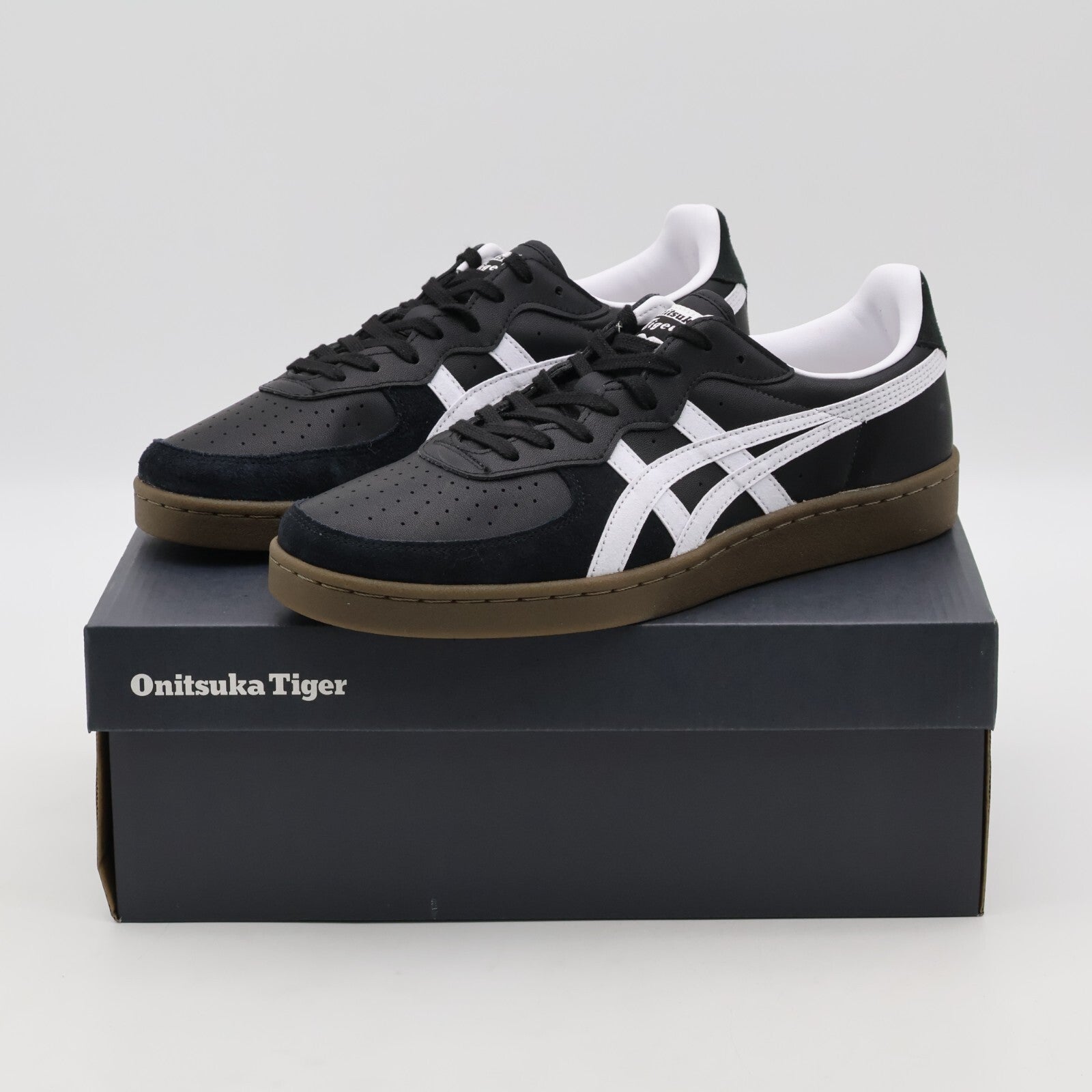 1183A353-002 Onitsuka Tiger GSM Black White (Men's)