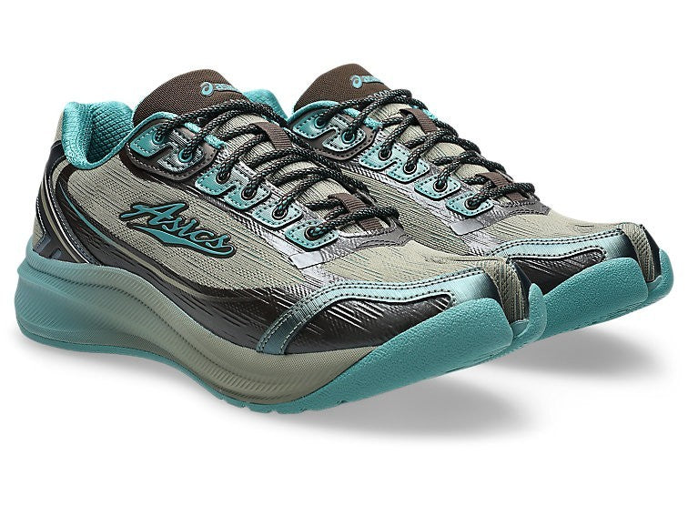 1203B111-200 Kiko Kostadinov à Asics Ilargi FF 2 "Driftwood/Dioptase" (Men's)