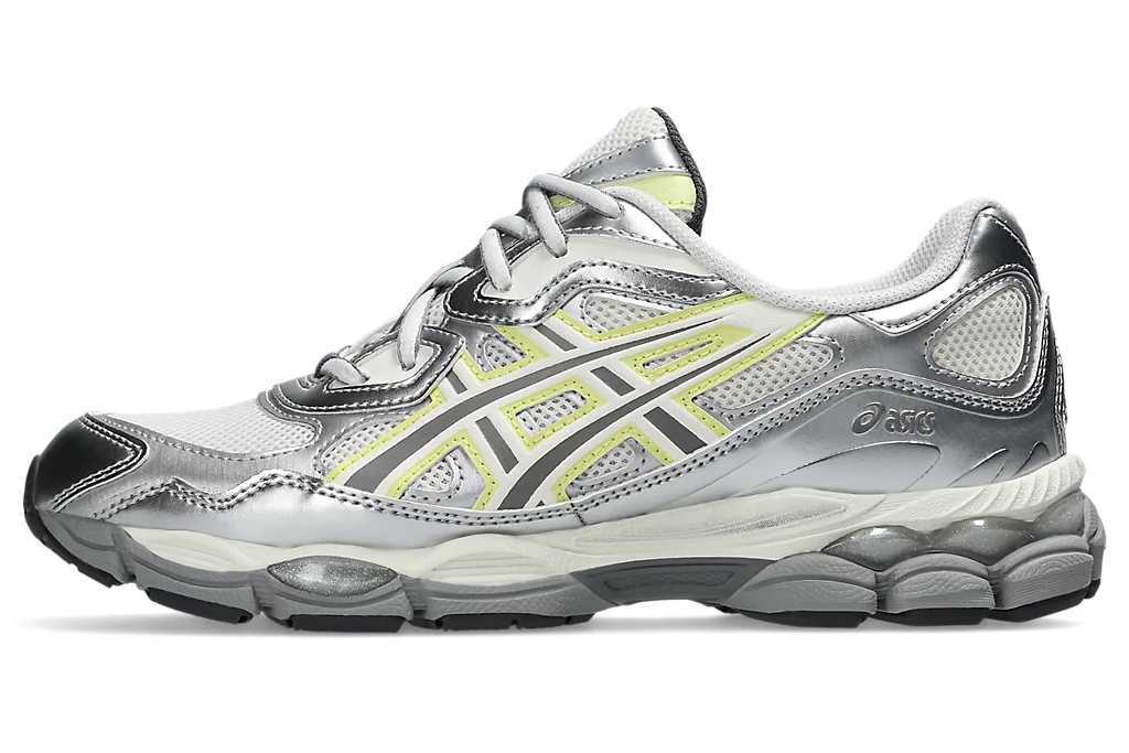 1202A498-100 emmi Asics Gel-NYC White Huddle Yellow (Women's)