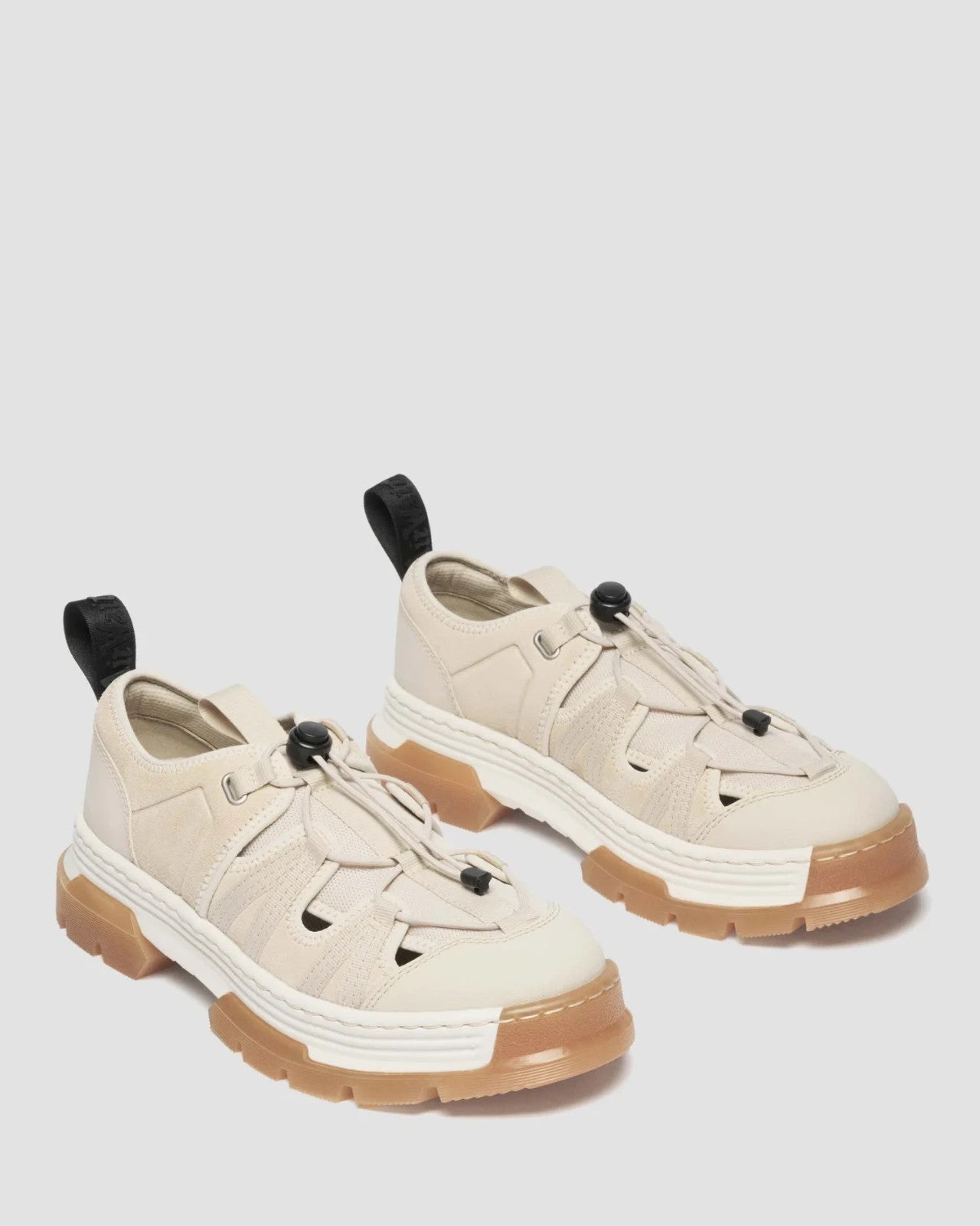 43061200 Dr.Martens Wayfinder Open Low 3 Tie Shoe "Parchment Beige"