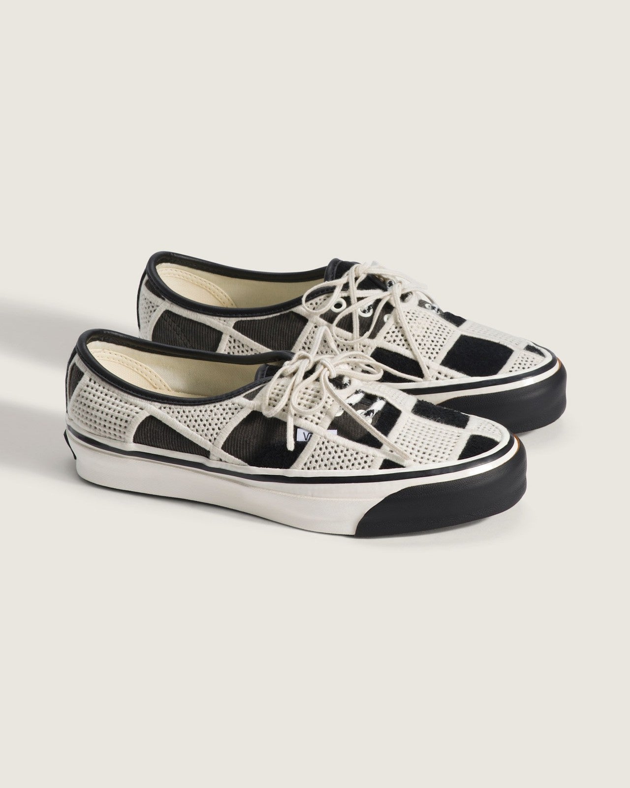 VN000Y0RFDB Vans Premium Authentic 44 Shell Knit BlackEgret (Men's)
