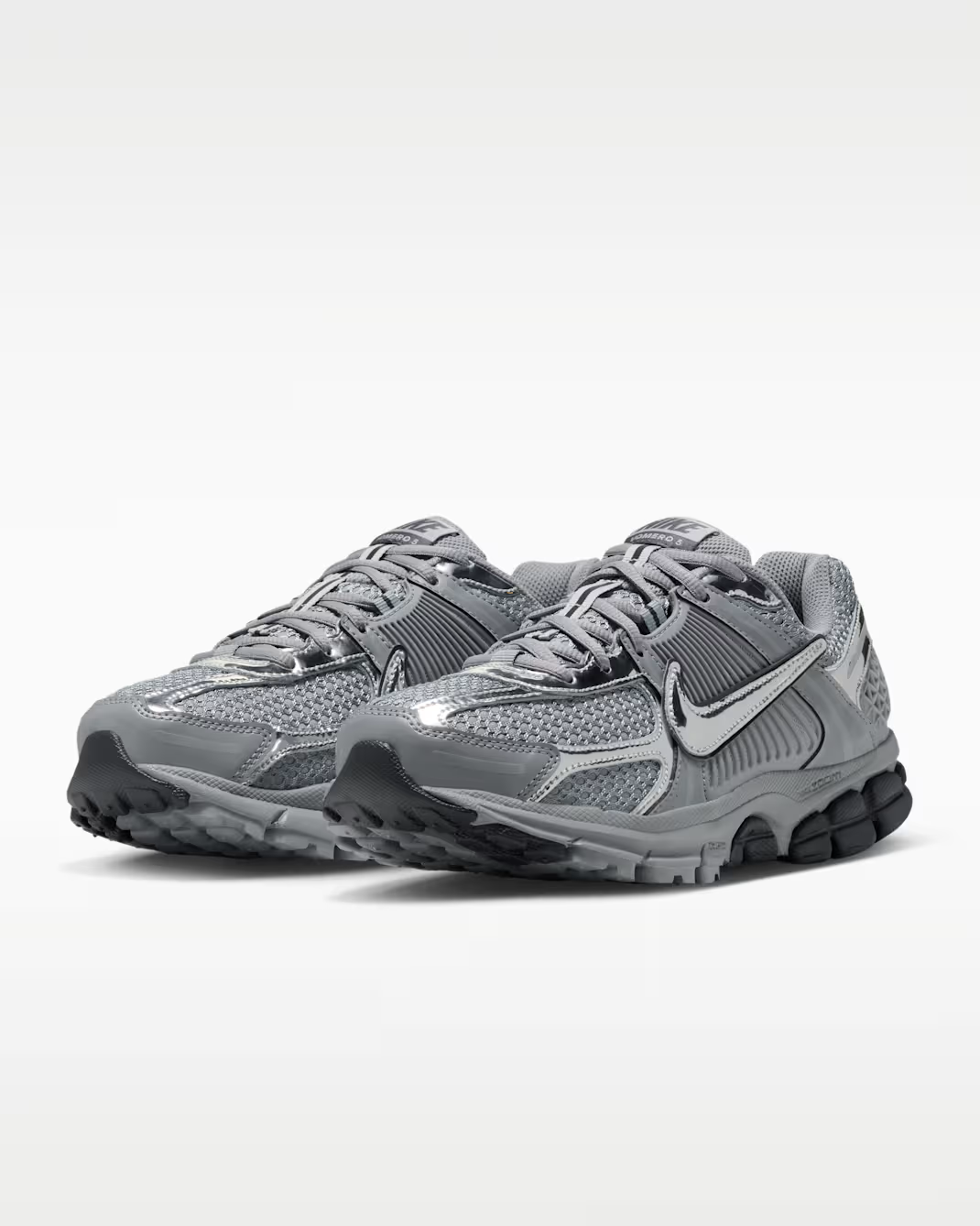 IV4311-003 Nike Zoom Vomero 5 "Gridiron"