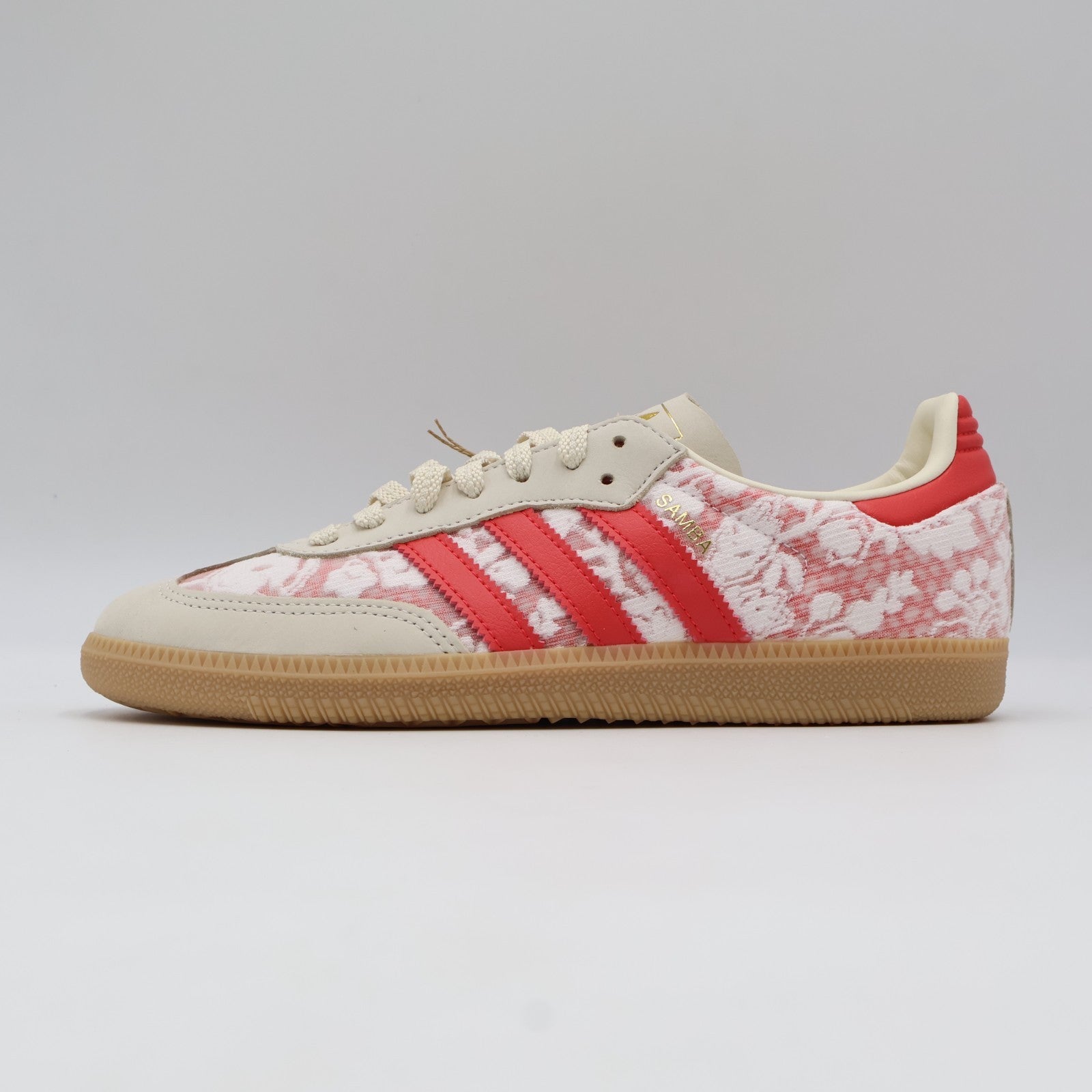 JR8841 Liberty London à adidas Originals Samba Better Scarlet (Women's)
