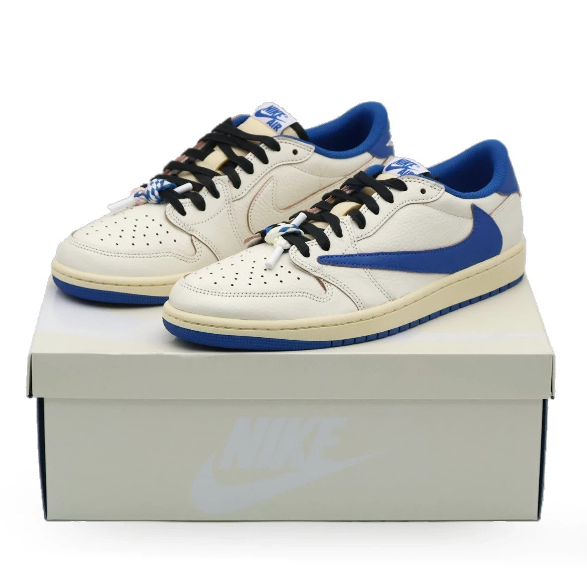 DM7866-104 Travis Scott à fragment design à Nike Air Jordan 1 Low (Men's)