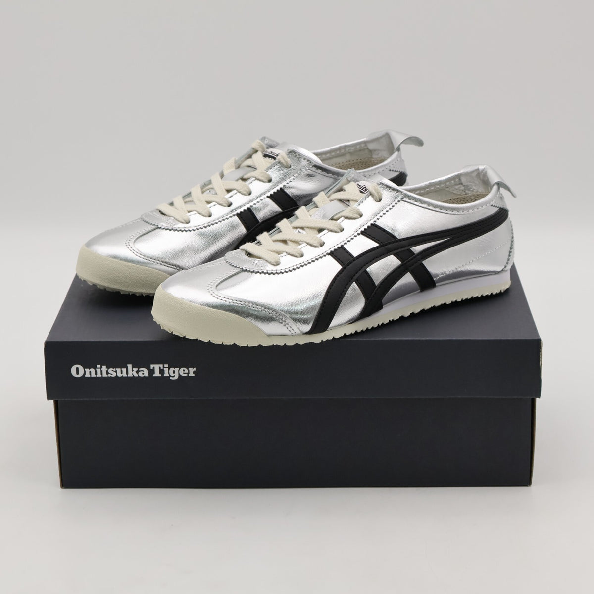 1183B566-020 Onitsuka Tiger Mexico 66 Pure Silver Black (Men's)
