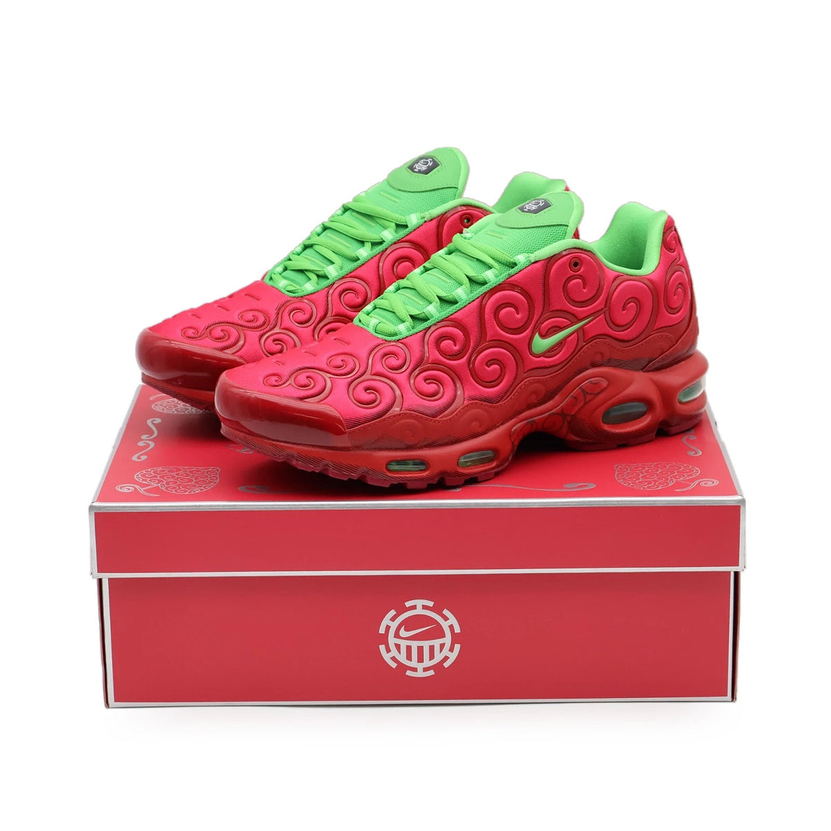 IW1282-600 One Piece à Nike Air Max Plus "Devil Fruits/Ope Ope" (Men's)
