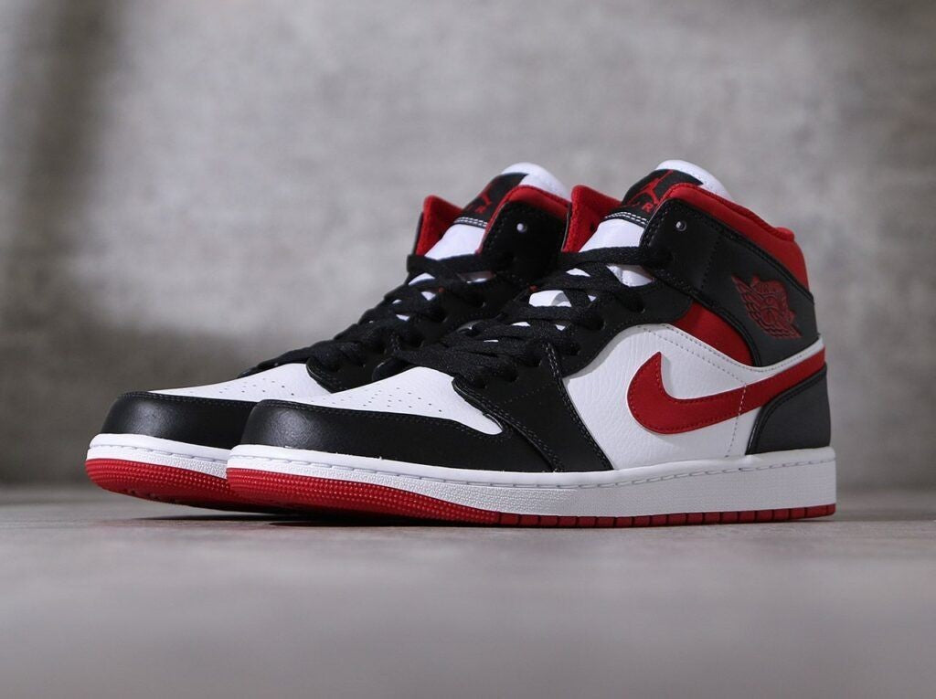 554724-122 Nike Air Jordan 1 Mid "White/Gym Red Black" (Men's)