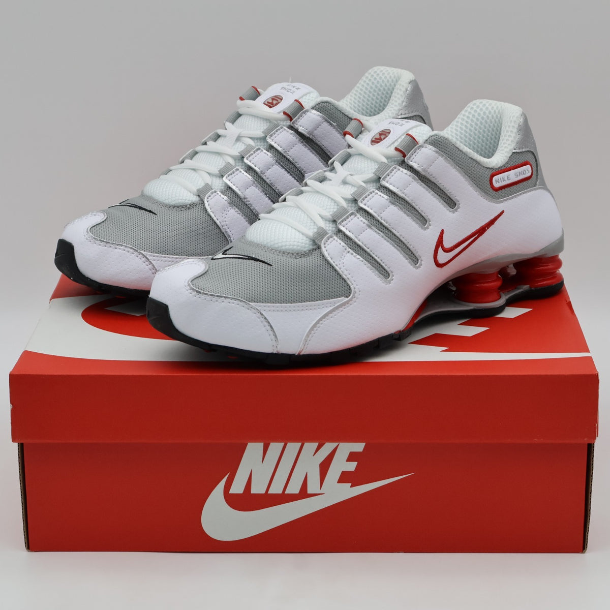 378341-104 Nike Shox NZ Shoes White Sport Red Cool Grey (Menâs)
