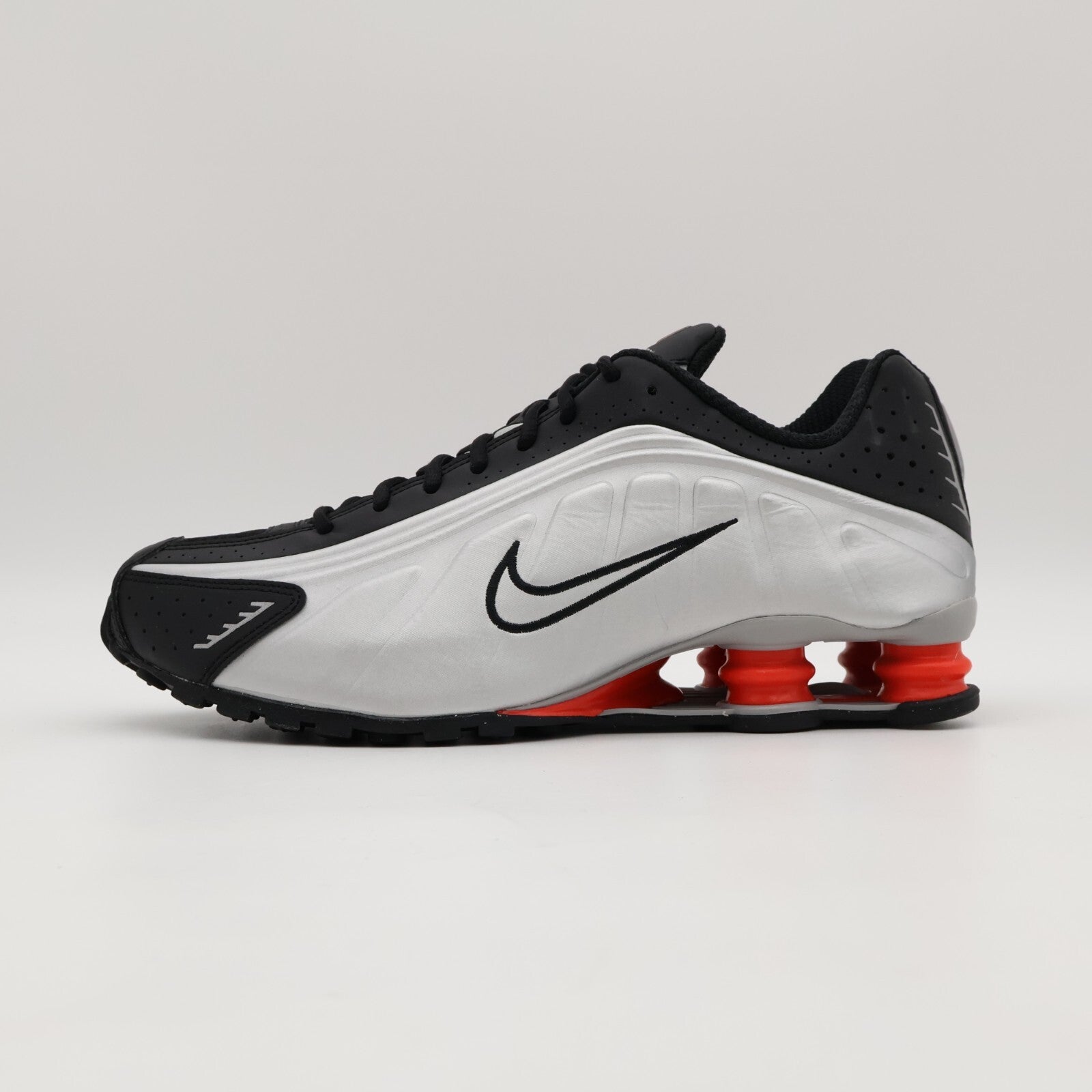 HQ1988-002 Nike Shox R4 Metallic Silver Red (2025) (Men's)
