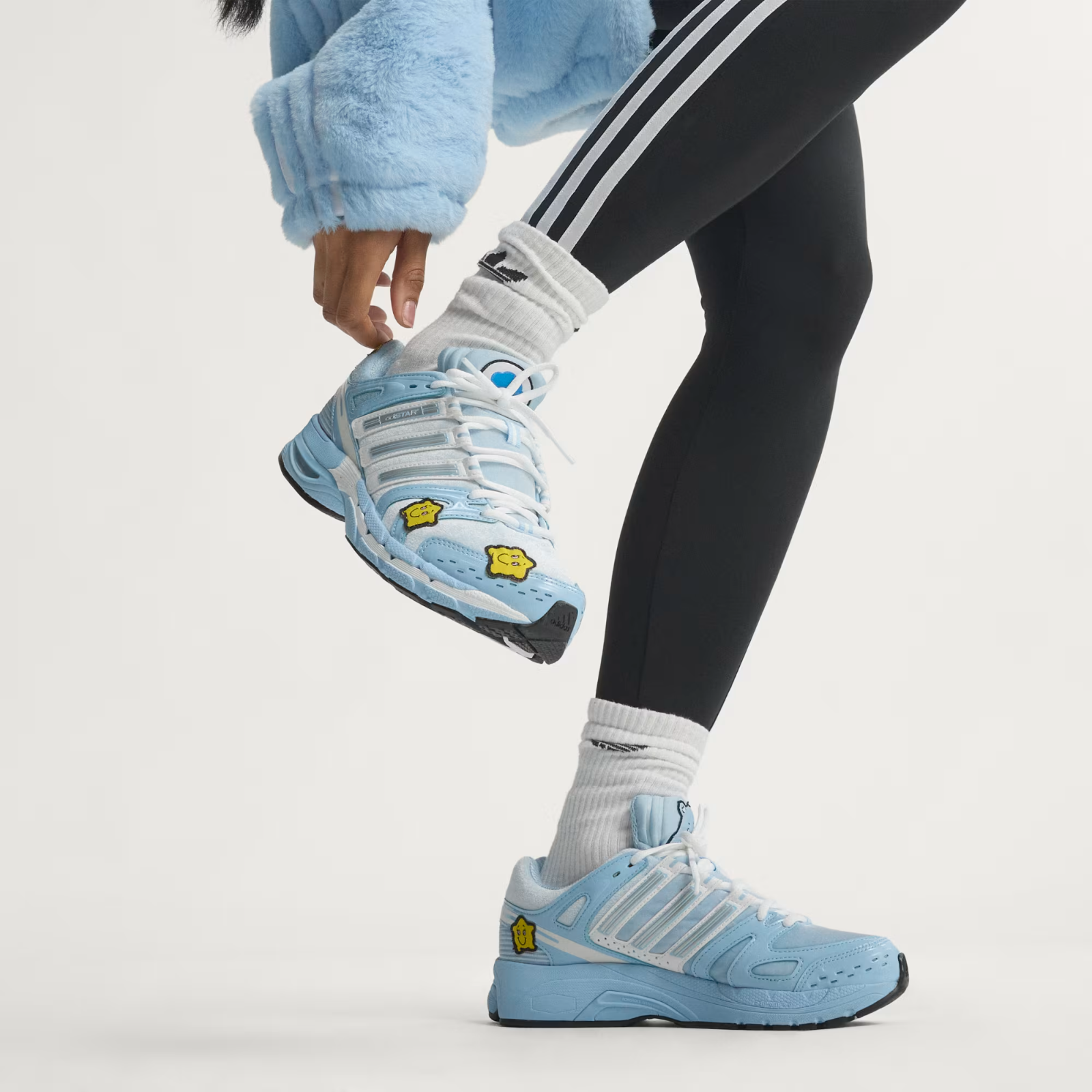 KK2606 Care Bears à adidas Adistar Control 5 "Star Buddy/Clear Sky" (Women's)