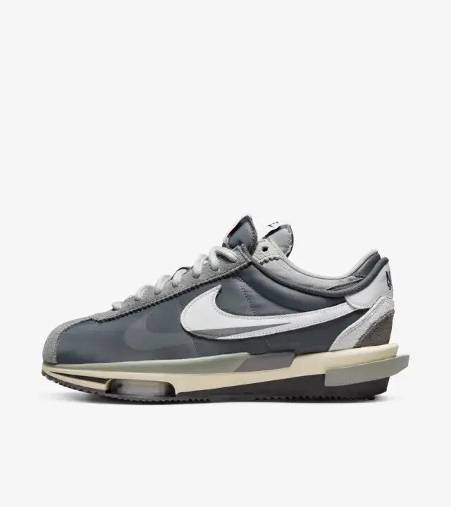 DQ0581-001 Nike Cortez 4.0 x sacai Gray