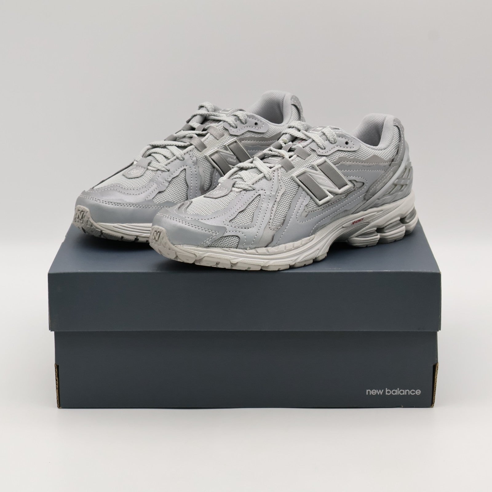 M1906DH New Balance 1906R Protection Pack Metallic Silver (Men's)