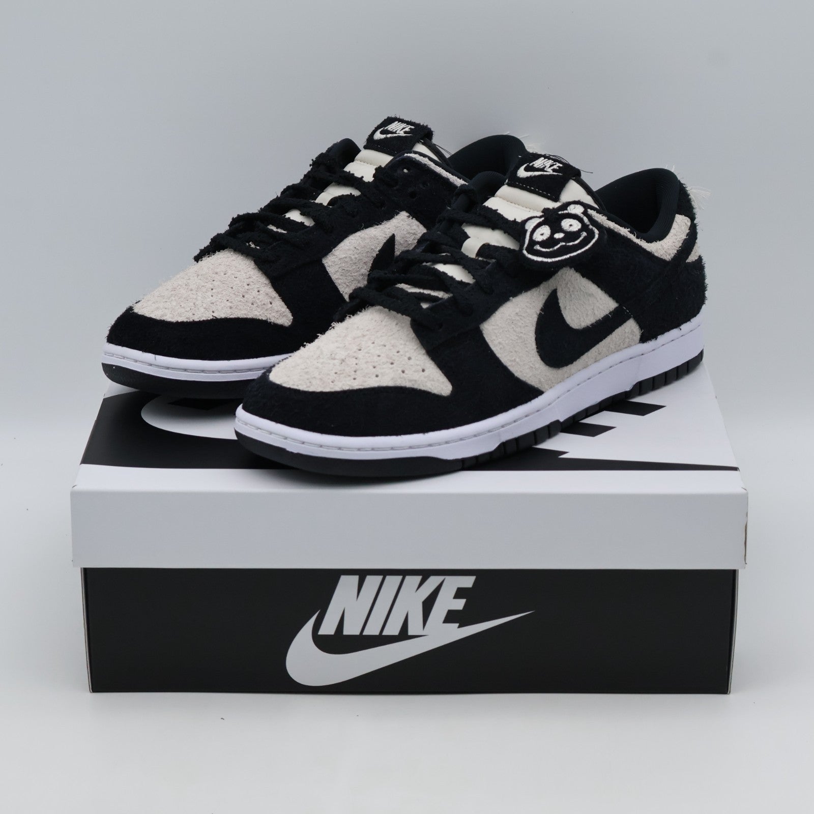 IB2990-100 Nike Dunk Low Retro SE Panda White Black (Men's)