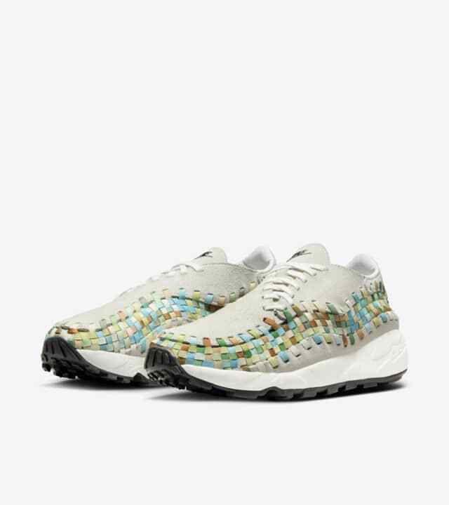 FB1959-101 Nike Air Footscape Woven Summit White (Women's)