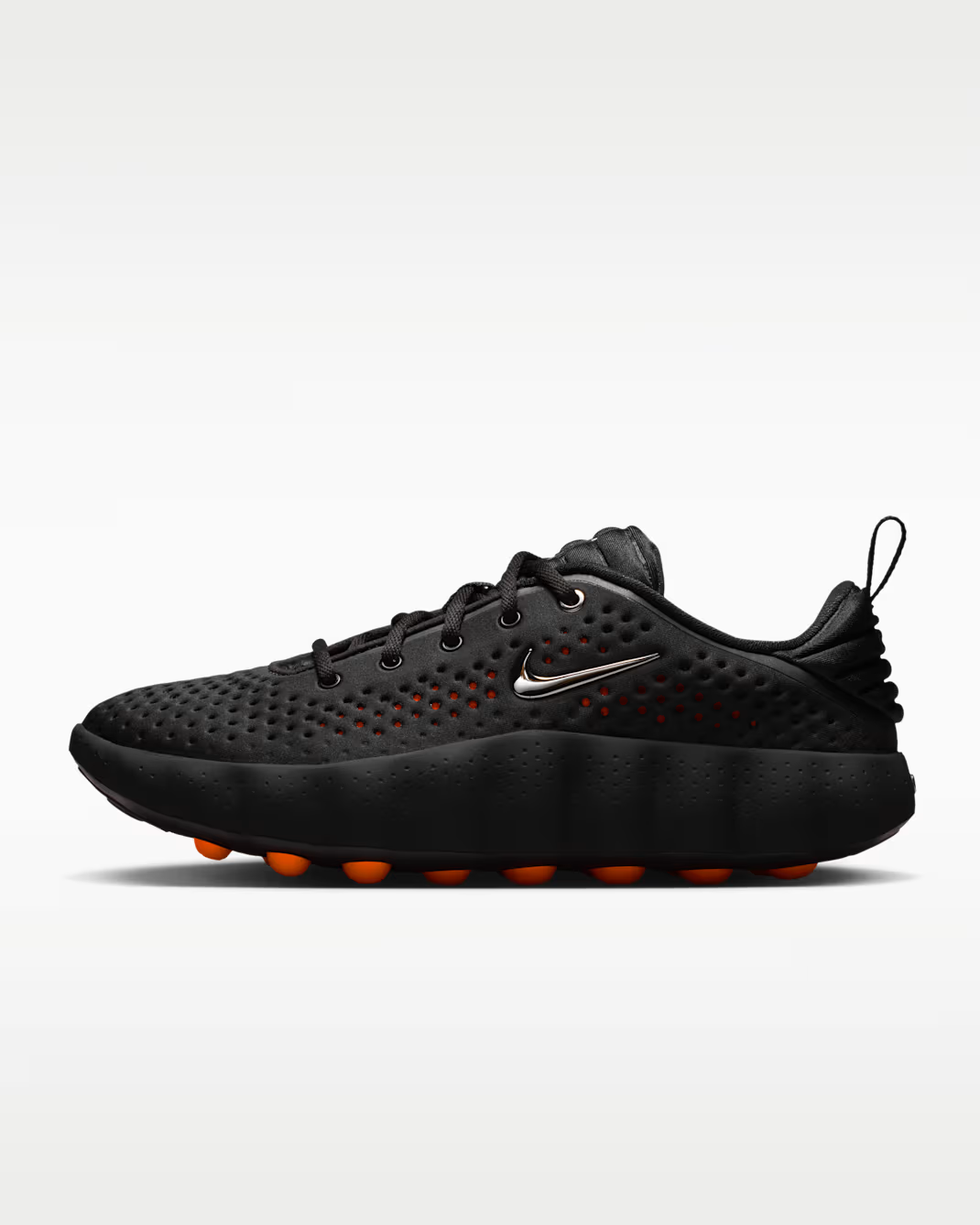 HQ4310-001 Nike Mind 002 Black/Hyper Crimson (Women's)