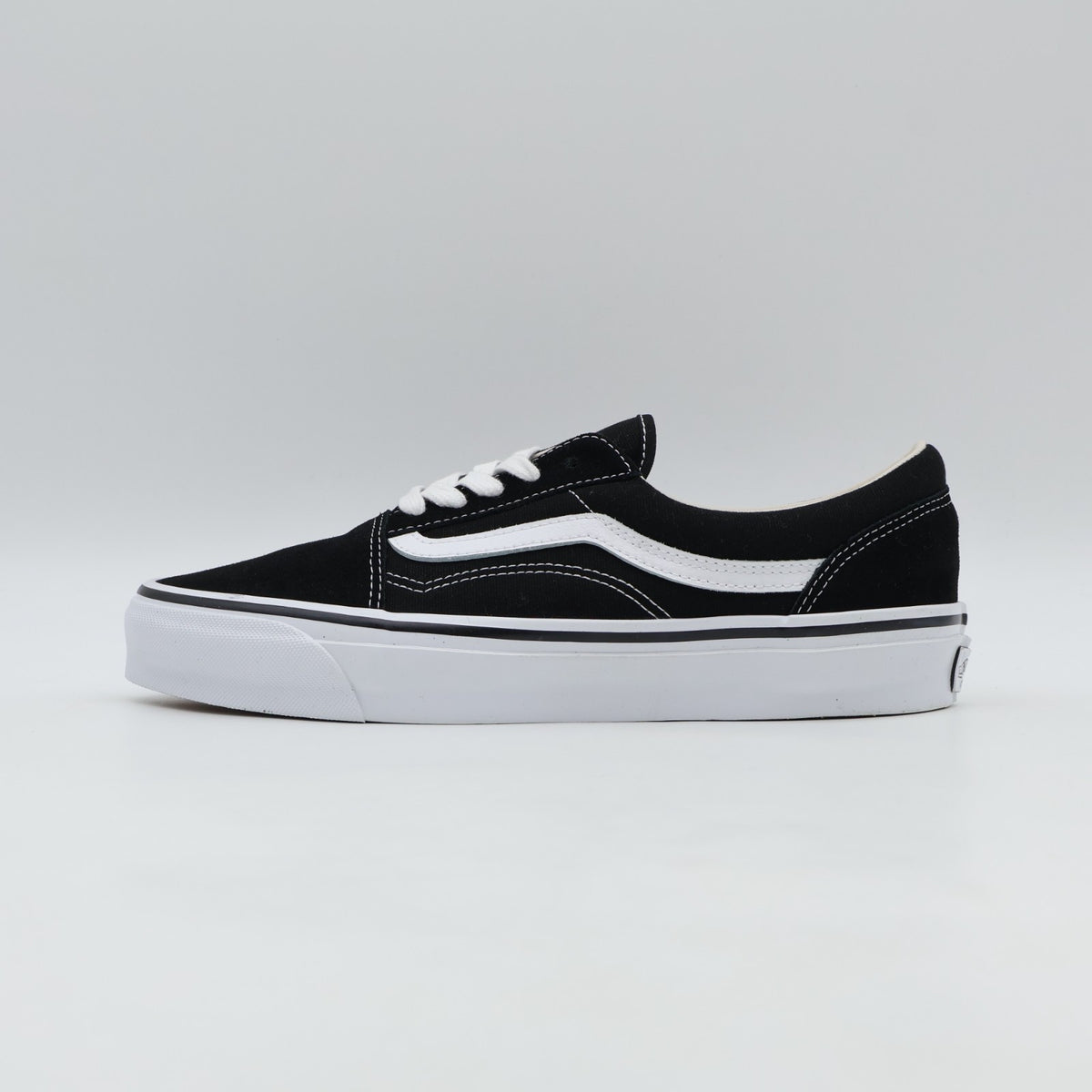 SNDN-SNKR-10894 BEAMS Ã OTW by Vans Skool Era "Black/White" (Men's)