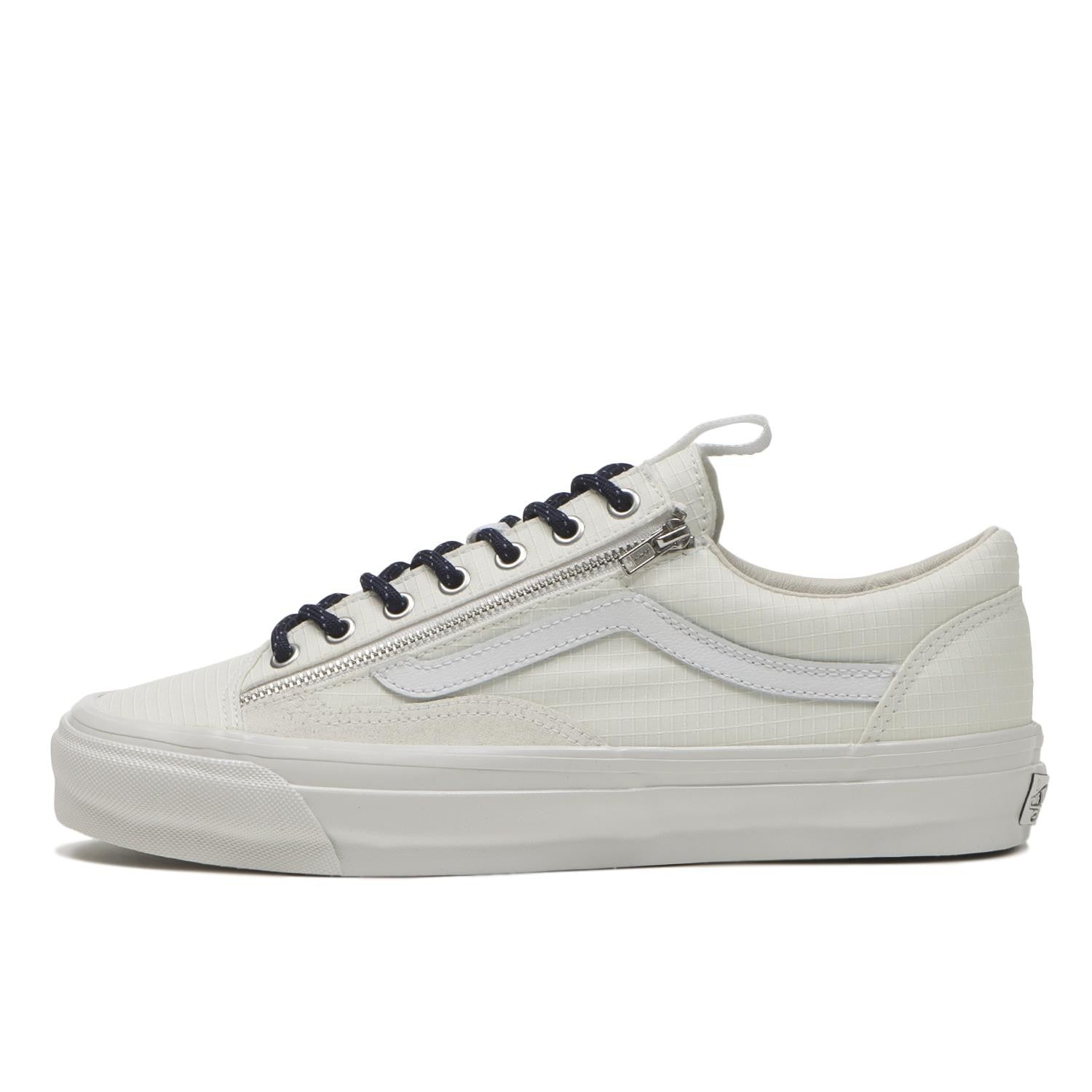 VN000DAAEZY Vans Premium Old Skool 36 Zip Aspen White (Men's)