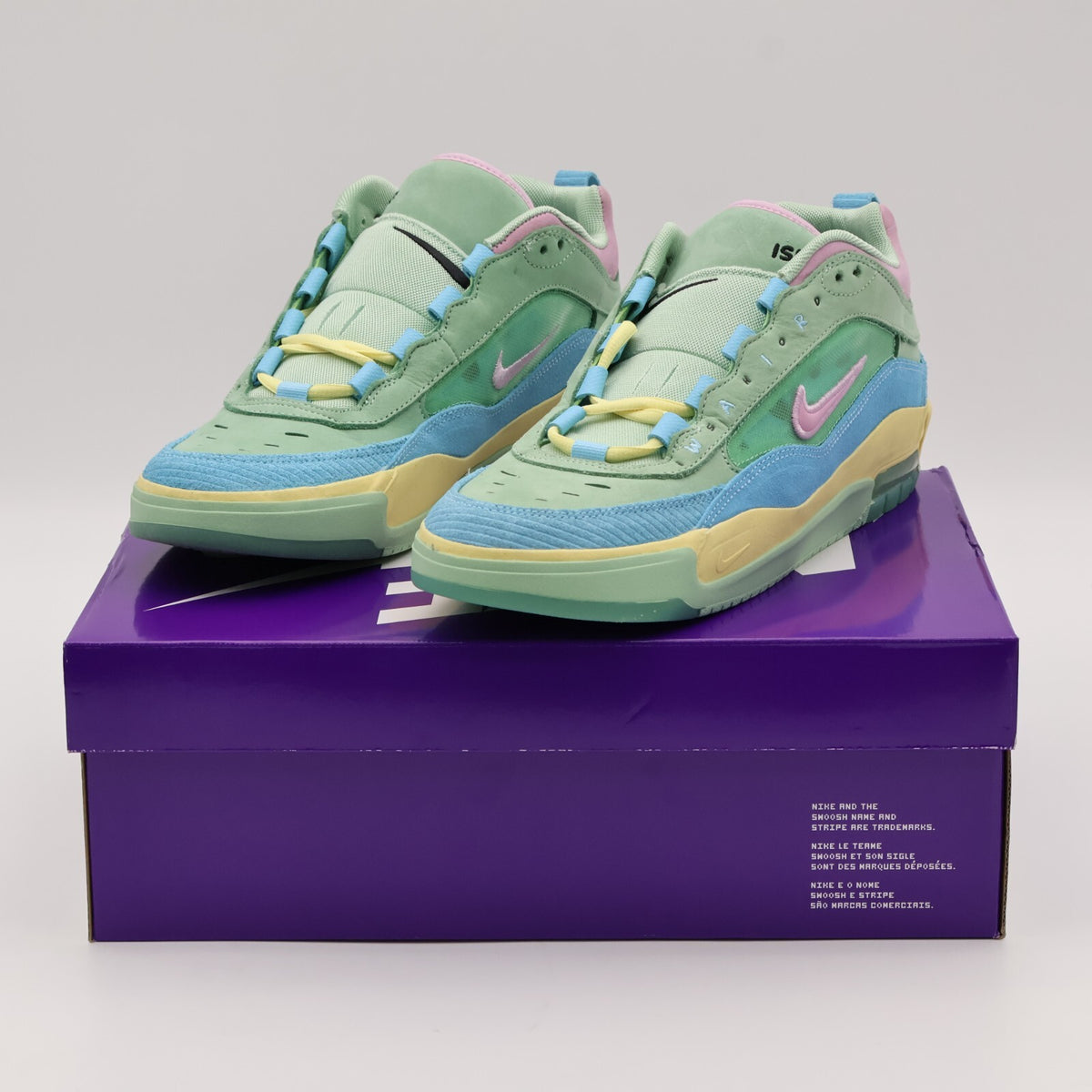 HF4074-400 VERDY Nike SB Air Max Ishod Visty Blue Gaze and Enamel Green (Men's)