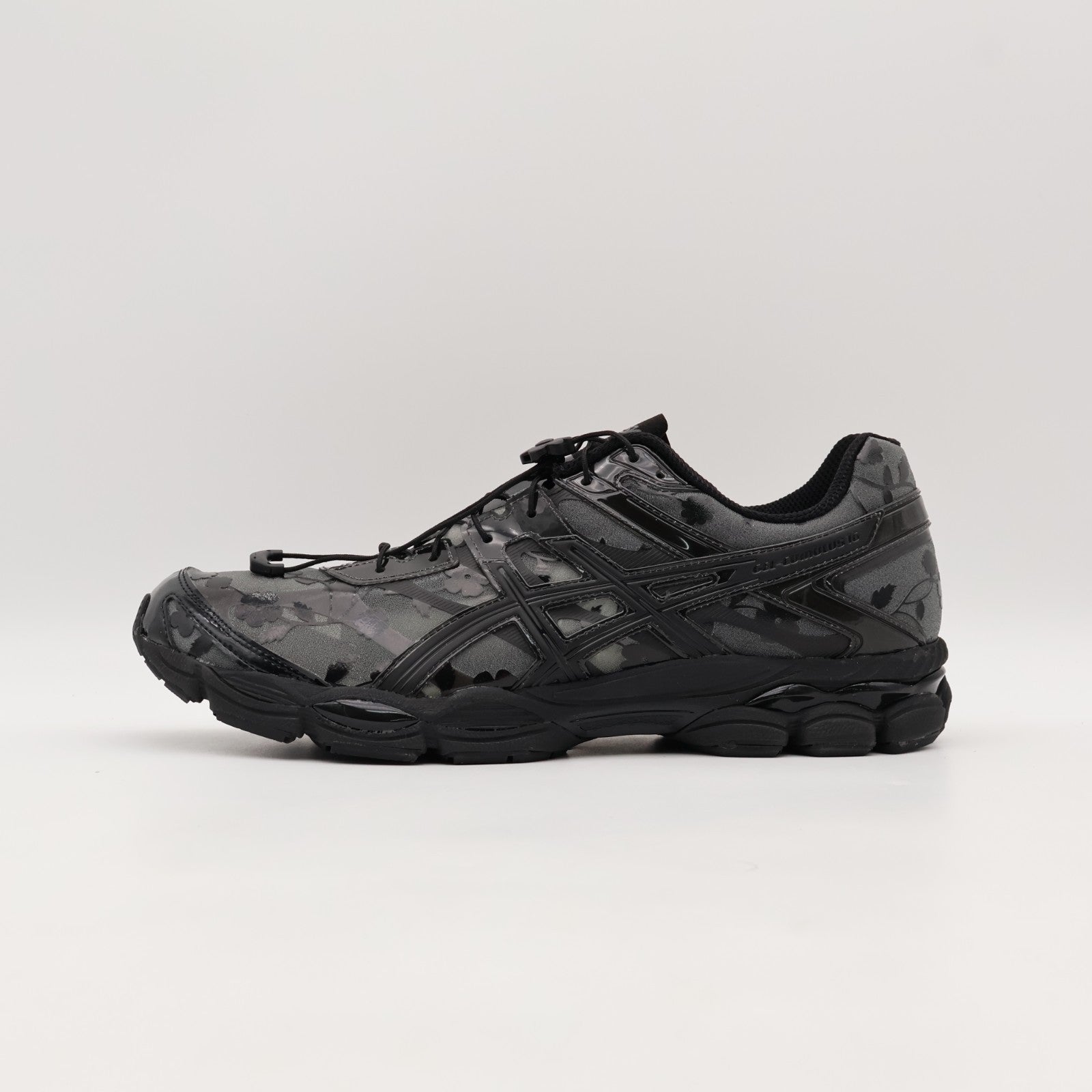1203A762-001 Cecilie Bahnsen Asics Gel-Cumulus 16 Floral Black (Men's)