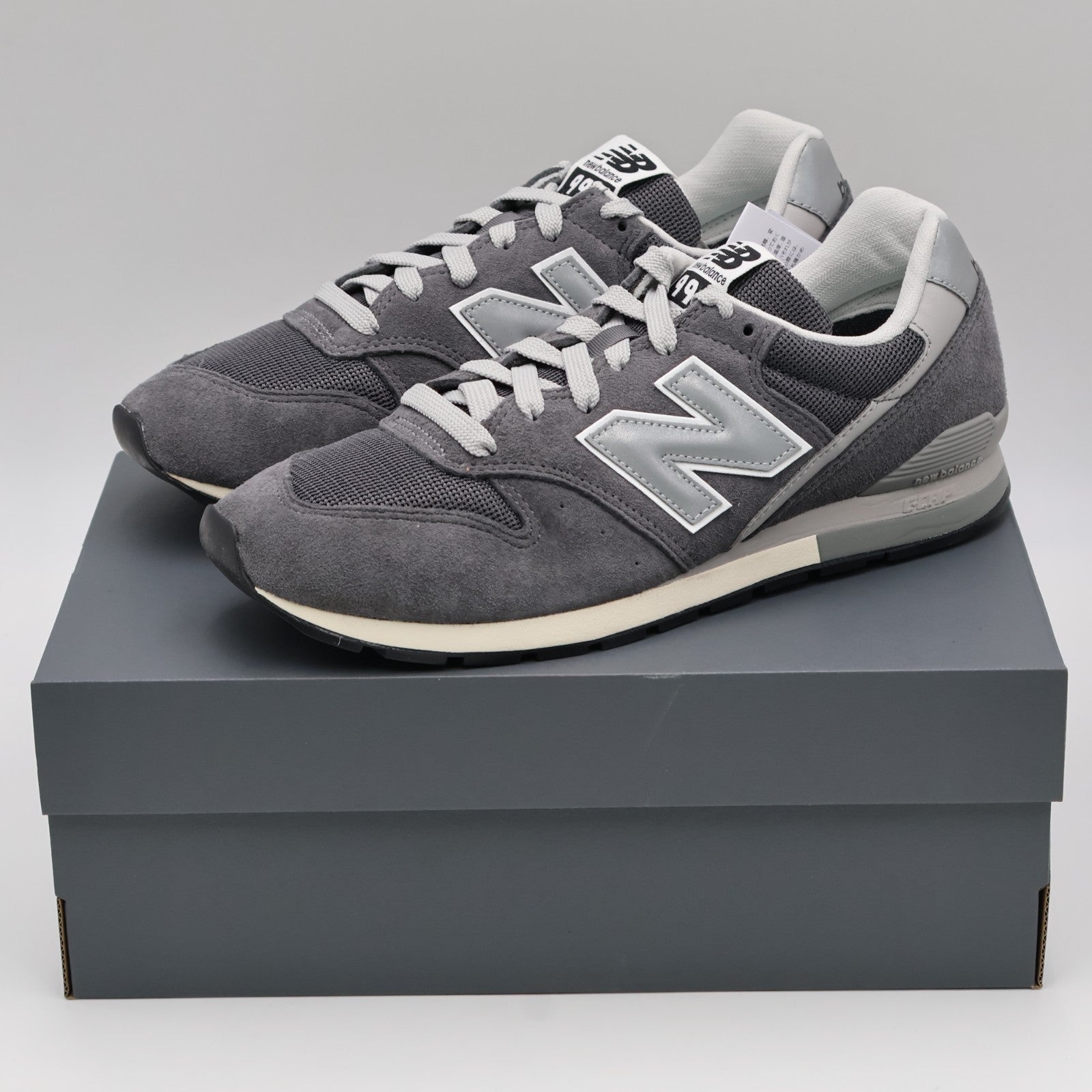CM996JG2 New Balance 996V2 Magnet/Silver Metallic/Sea Salt (Men's)