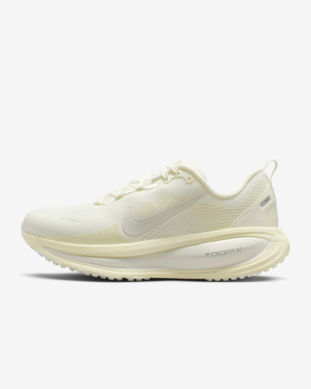HM6804-110 Nike Vomero 18 Sail Coconut Milk White Summit White (Women's)