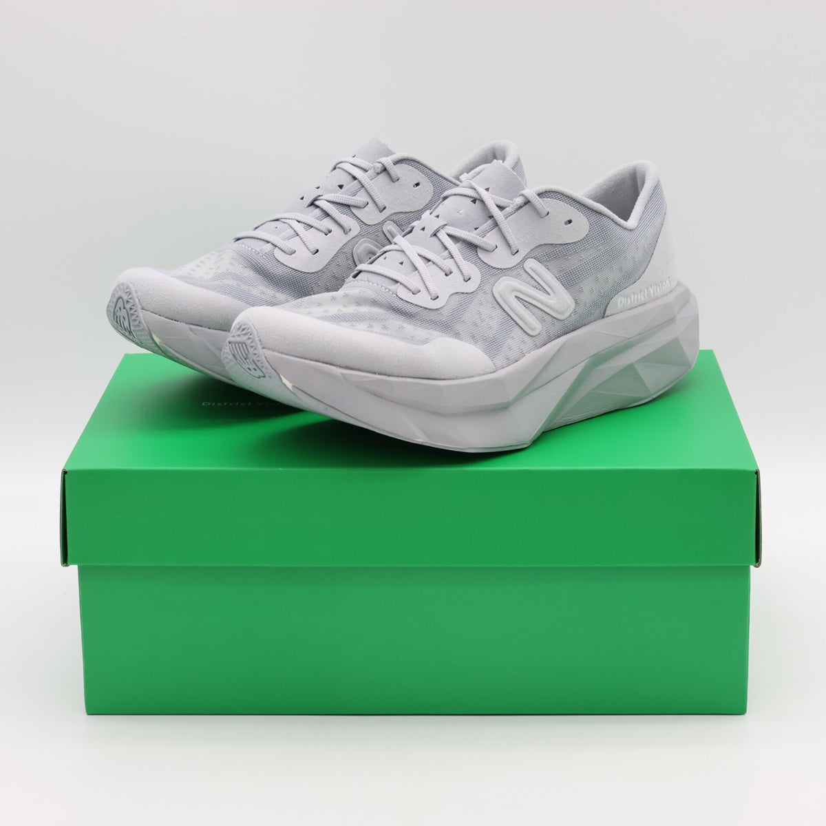 MRCELVD4 District Vision New Balance FuelCell Supercomp Elite V4 Aluminum (Men's