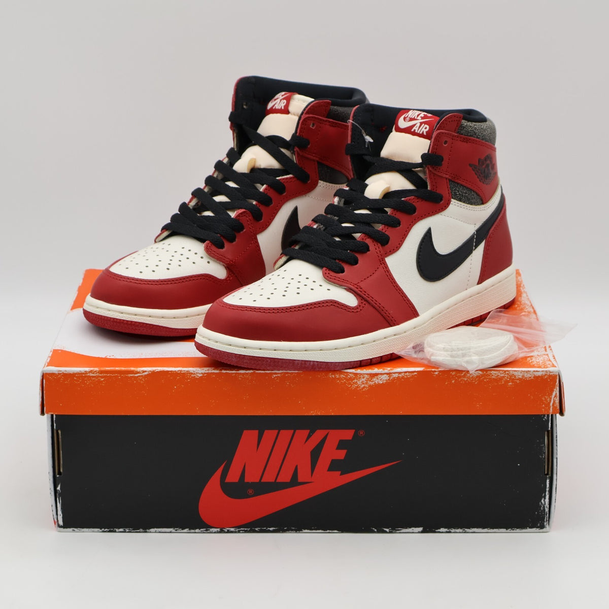 DZ5485-612 Nike Air Jordan 1 High OG Lost & Found Chicago Versity Red (Men's)