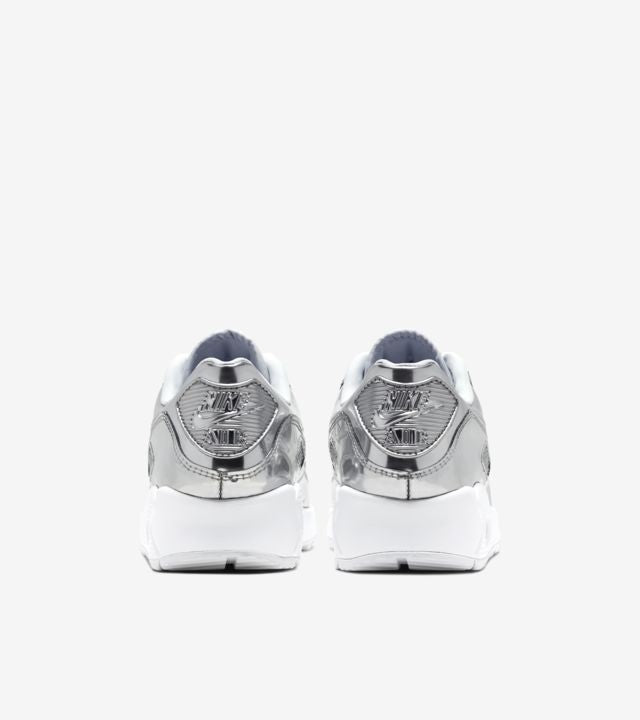 CQ6639-001 Nike Air Max 90 "Metallic Chrome" (Women's)