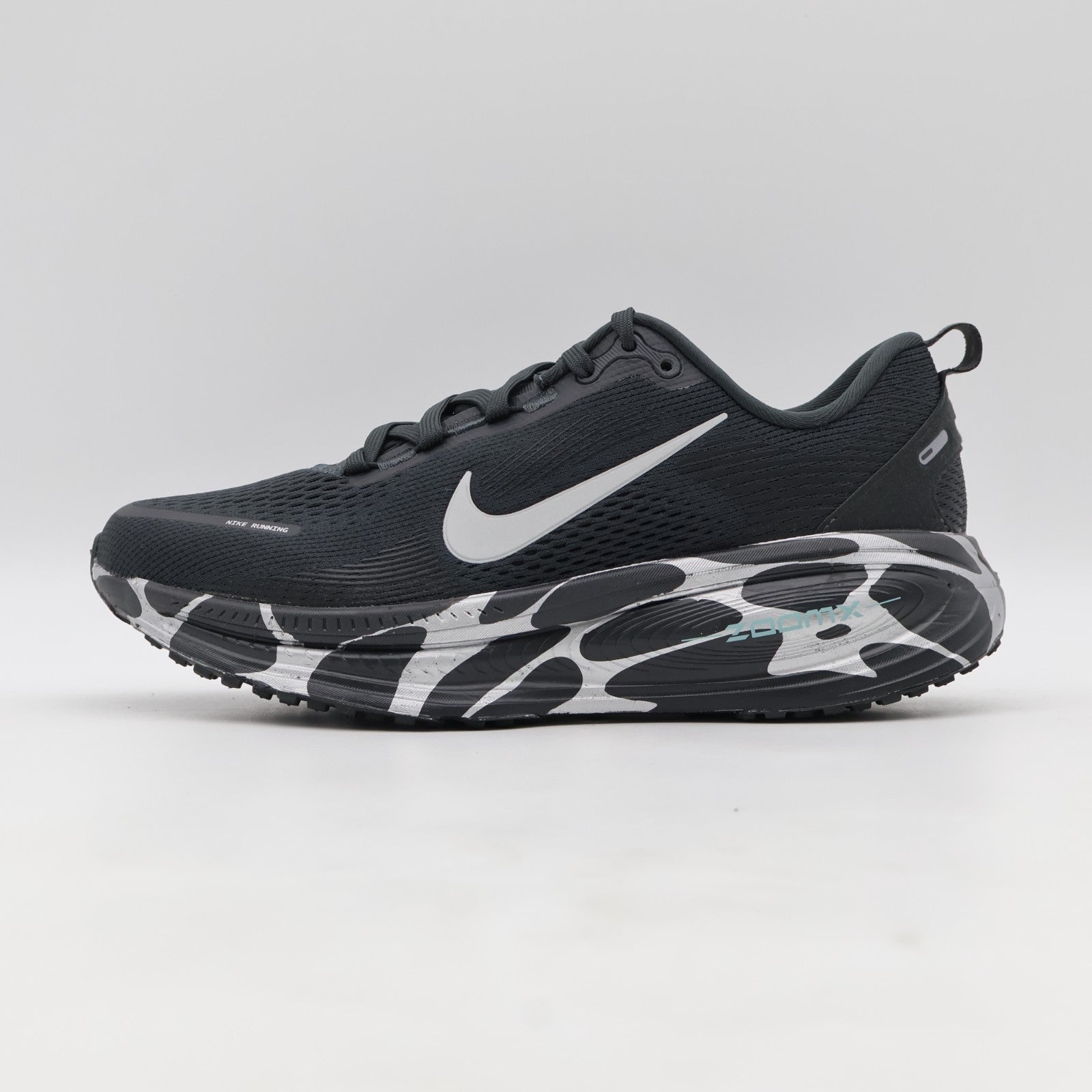 IM6010-060 Nike Vomero 18 Road Running Shoes Anthracite Canyon Metall (Men's)