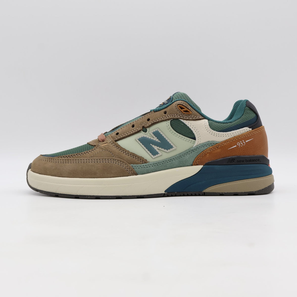 NM933ORI New Balance NB Numeric Andrew Reynolds 933 Mushroom (Men's)