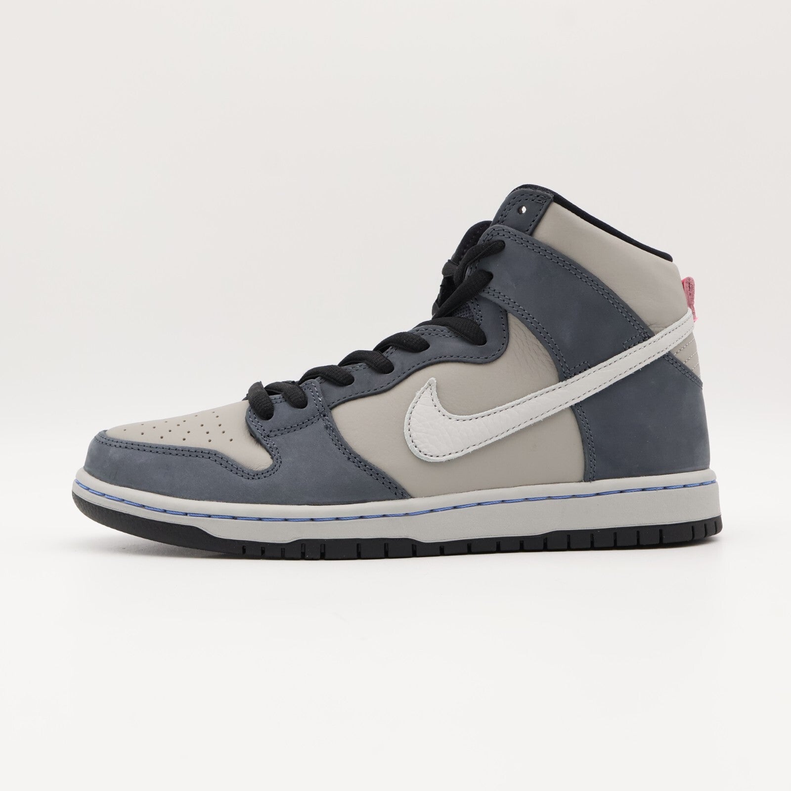 DJ9800-001 Nike SB Dunk High Pro Medium Grey Pink Flint Flamingo Gray Fog