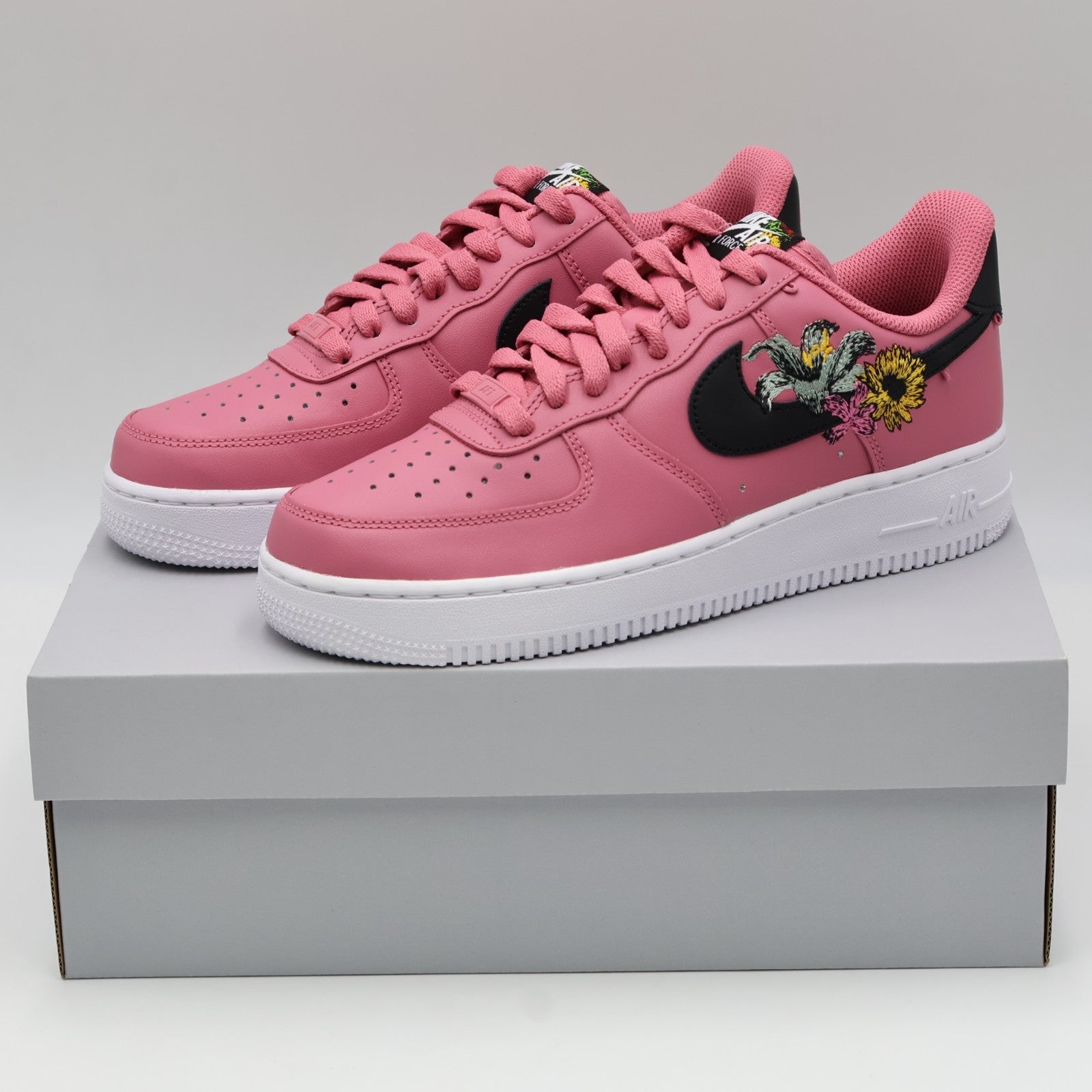 IB6644-600 Nike Air Force 1 Low Now Accepting All Flowers Peony (Women's)