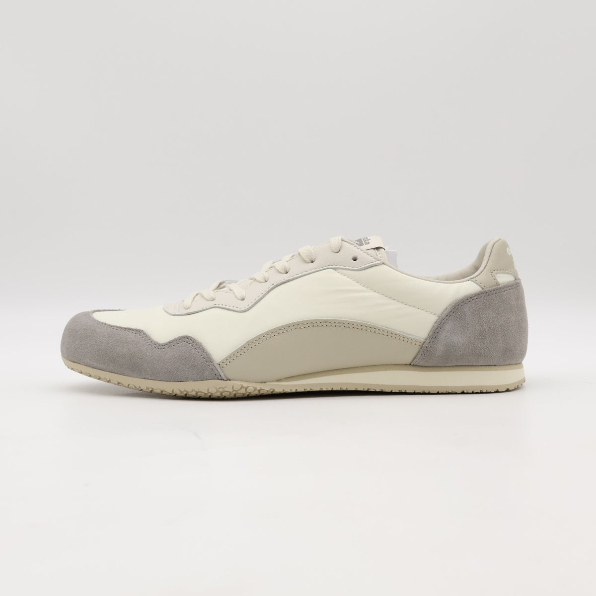1183B886-100 Onitsuka Tiger Serrano CL Cream Putty (Men's)