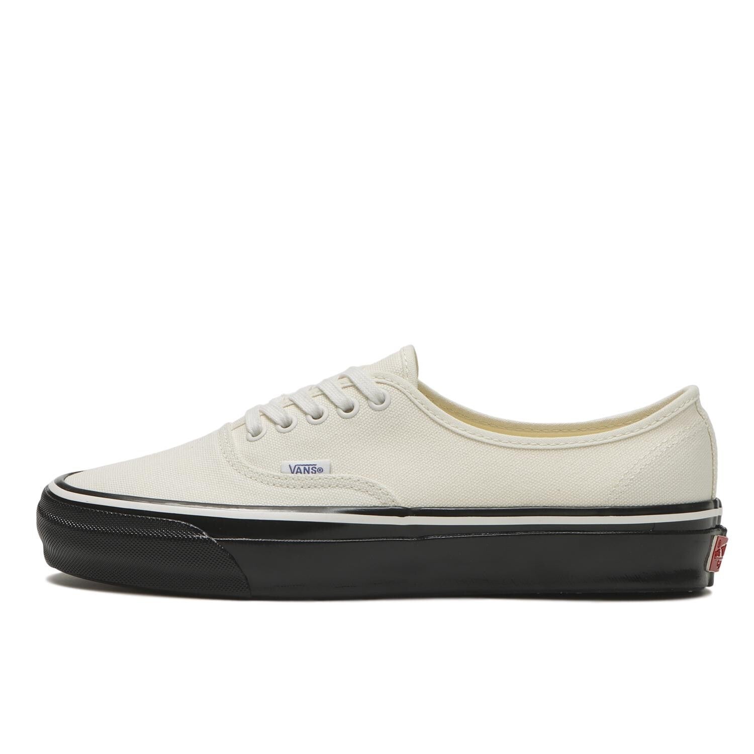VN000EBNYB2 Vans Premium Authentic White Black (Men's)