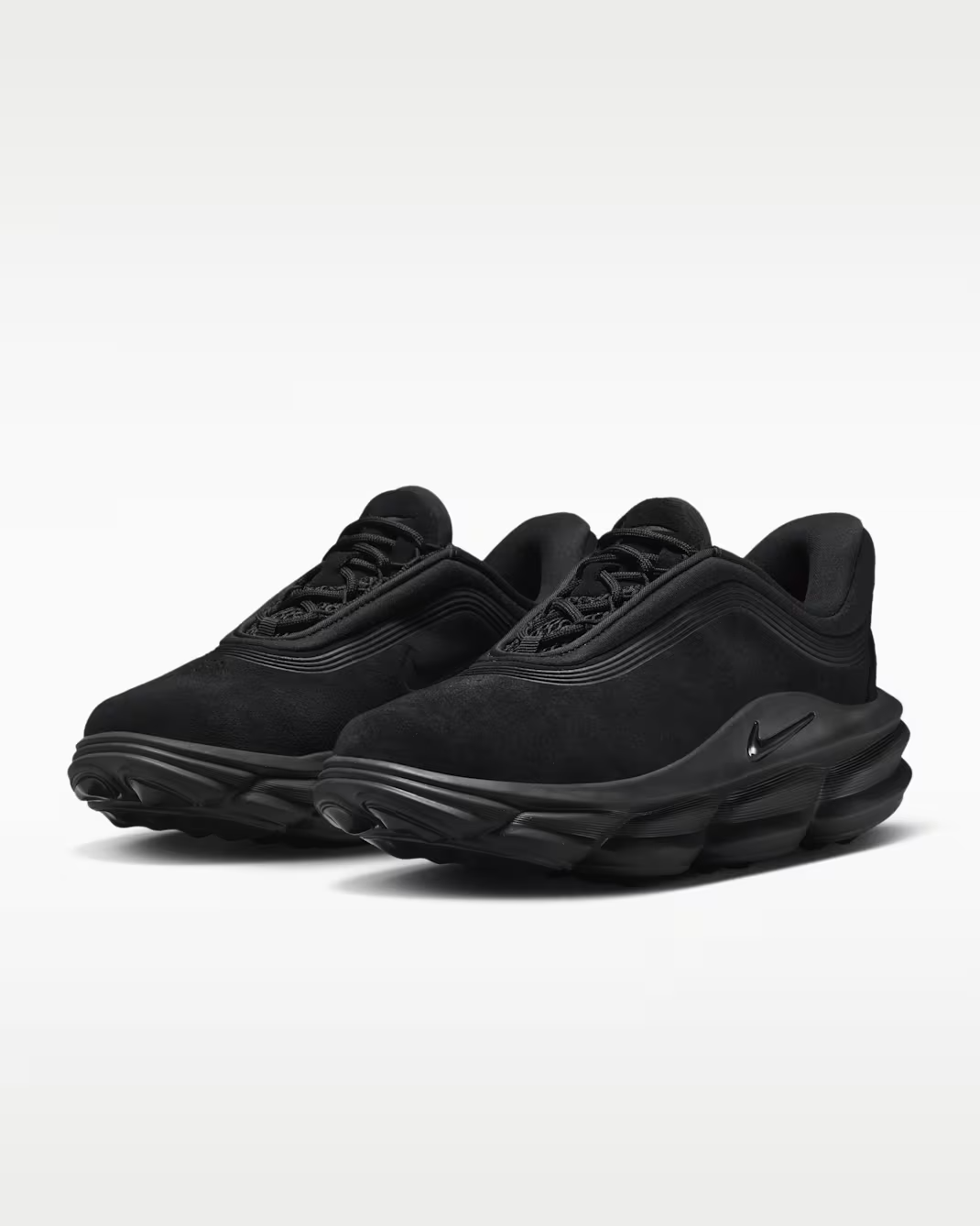 IR0448-001 Nike 24.7 Shoes (Women's)