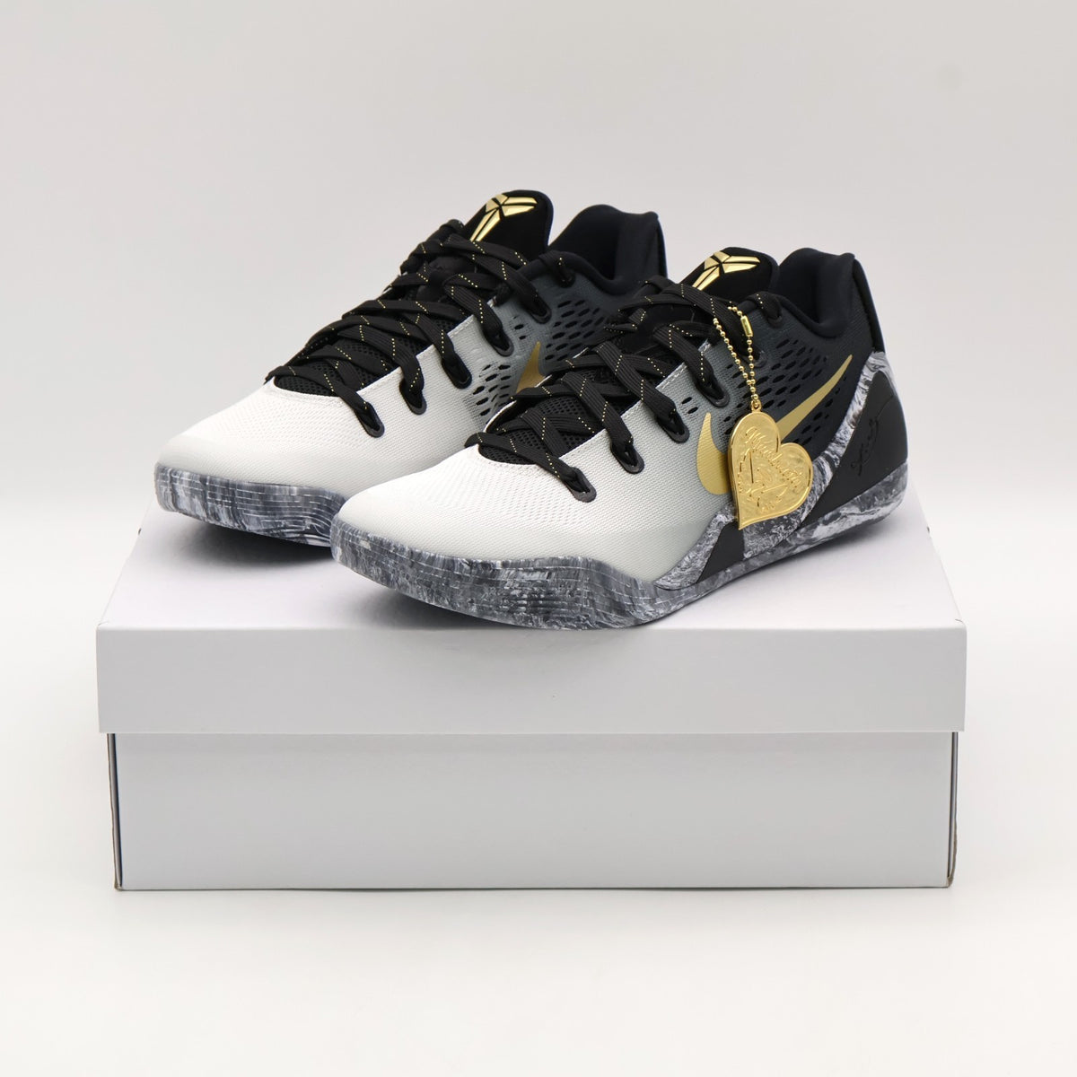 FZ7333-002 Nike Kobe 9 Low Protro EM Mambacita (Men's)