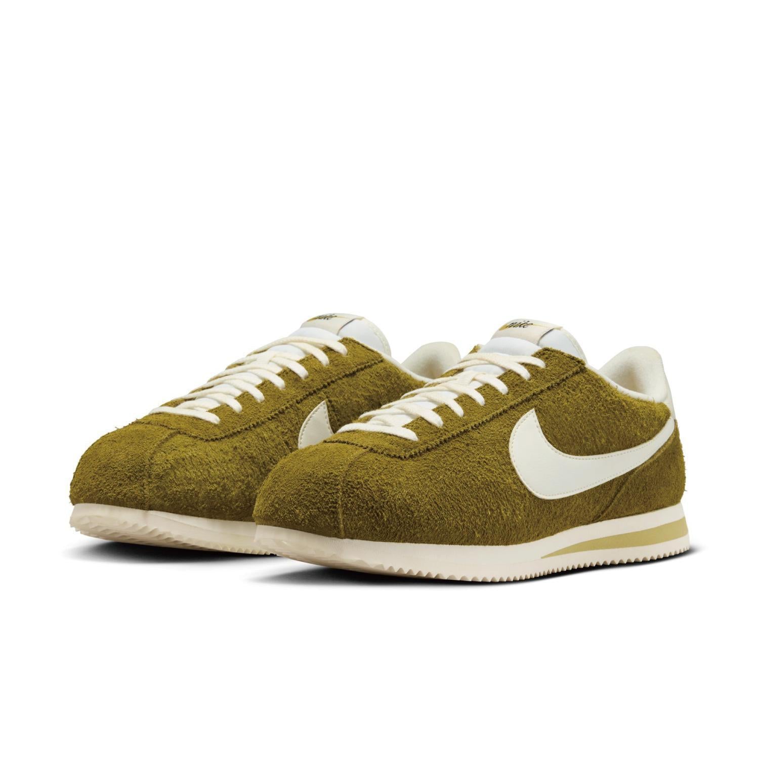 HF3142-300 Nike Cortez SE Suede Pacific Moss Infinite Gold Muslin Sail (Men's)