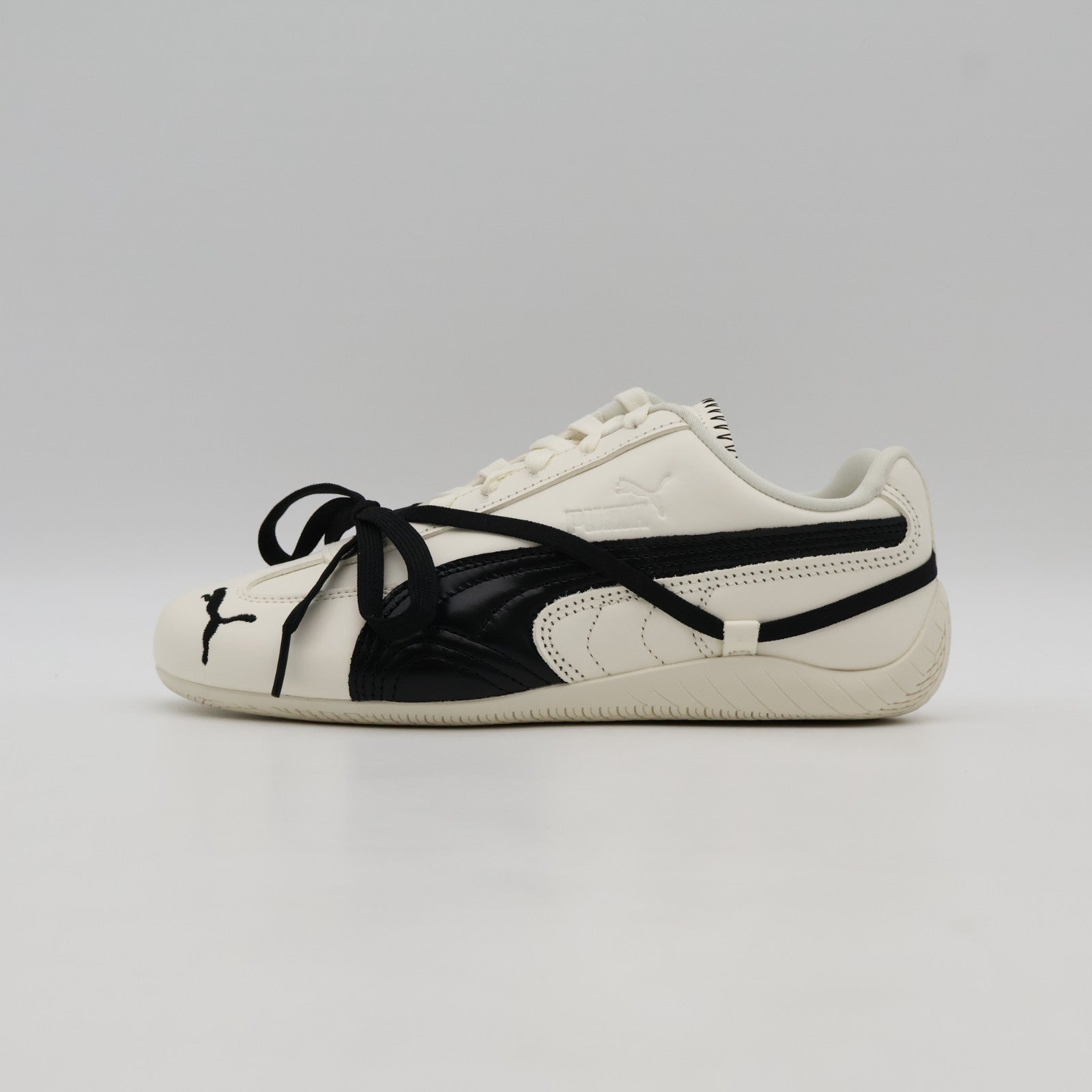 404390-01 BLACKPINK ROSE Puma Speedcat LEA Warm White PUMA Black (Women's)