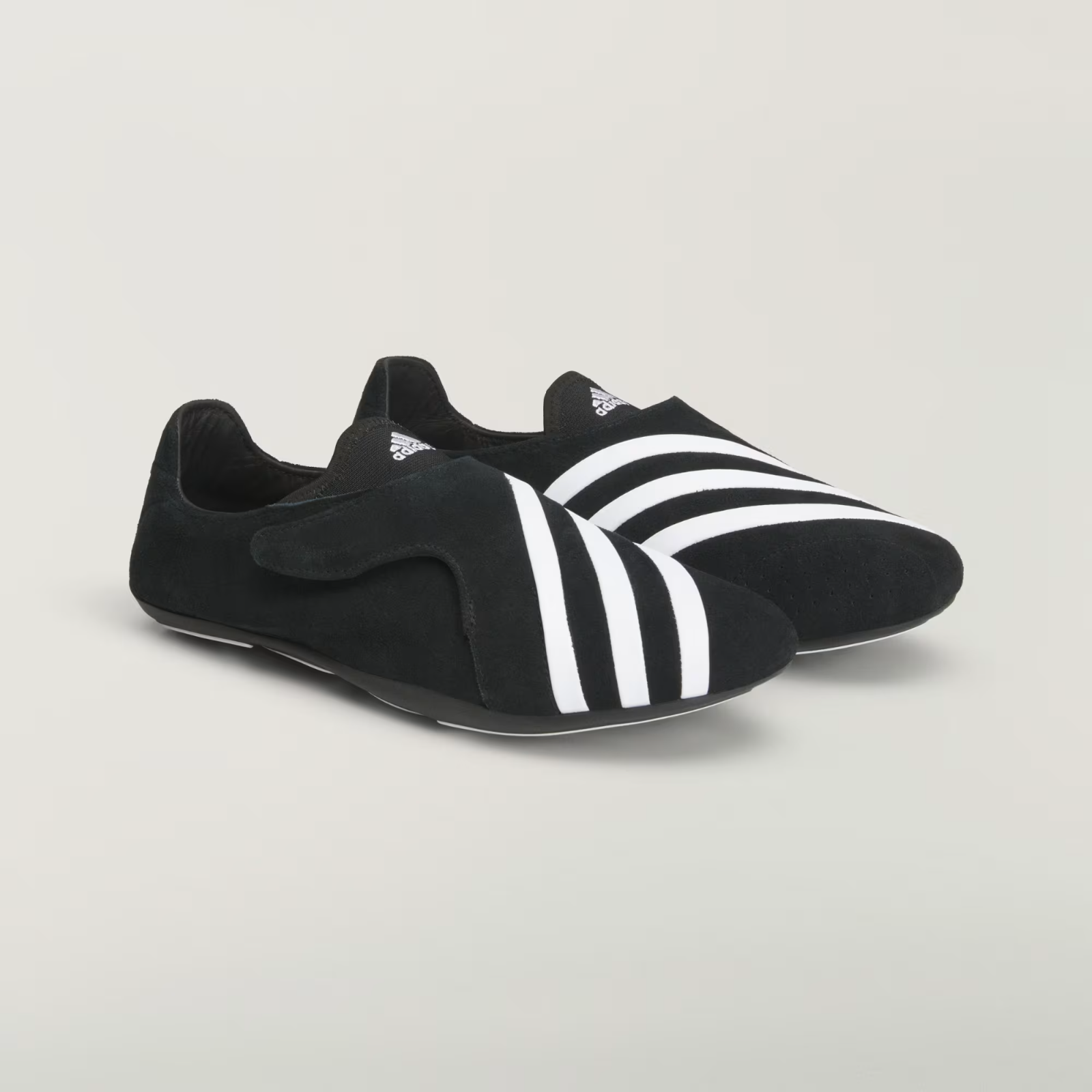 KJ0953 Pharrell Williams à adidas Vario Flat Earther "Black" (Men's)